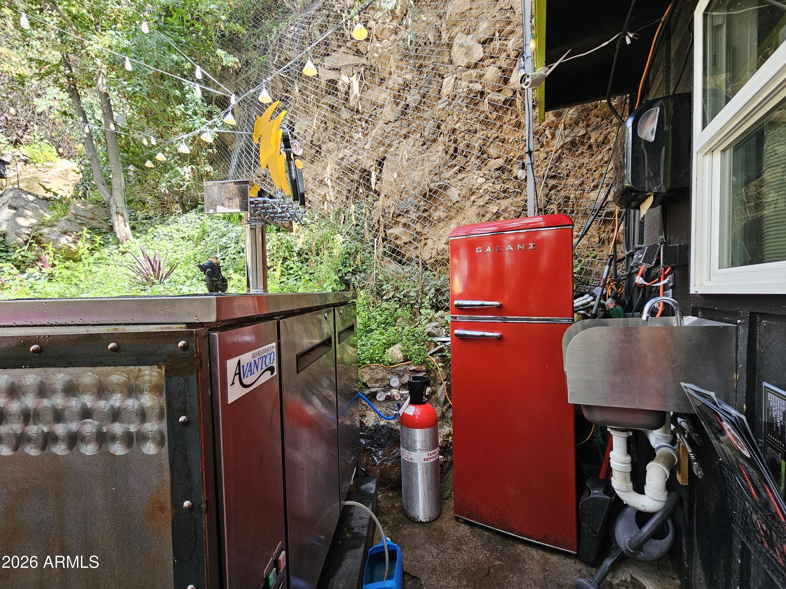 old bisbee - Business Opportunity