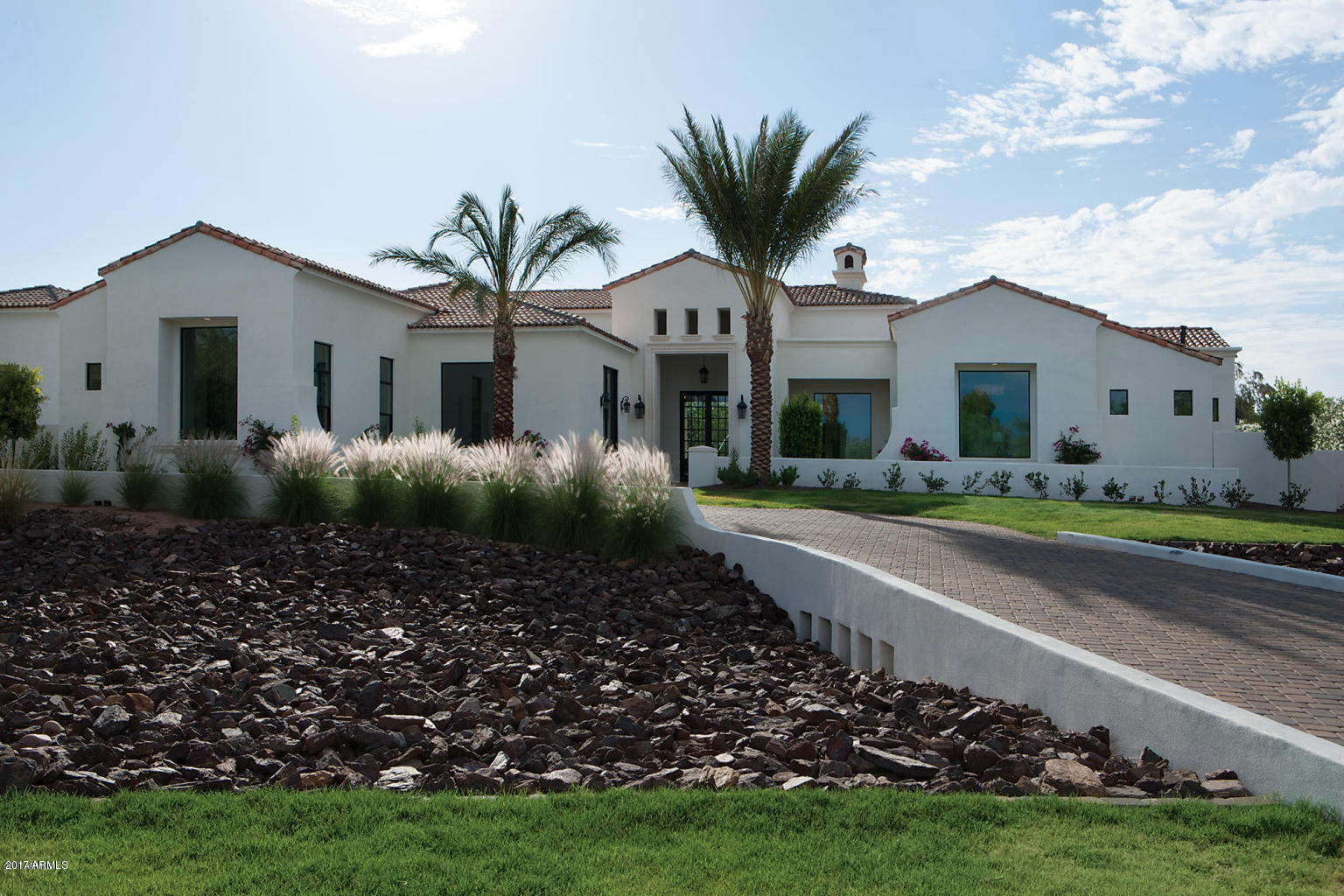 CAMELBACK COUNTRY CLUB ESTATES - Residential