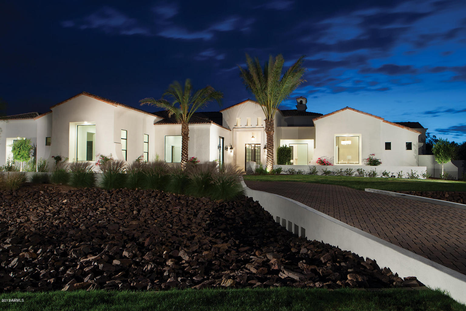 CAMELBACK COUNTRY CLUB ESTATES - Residential