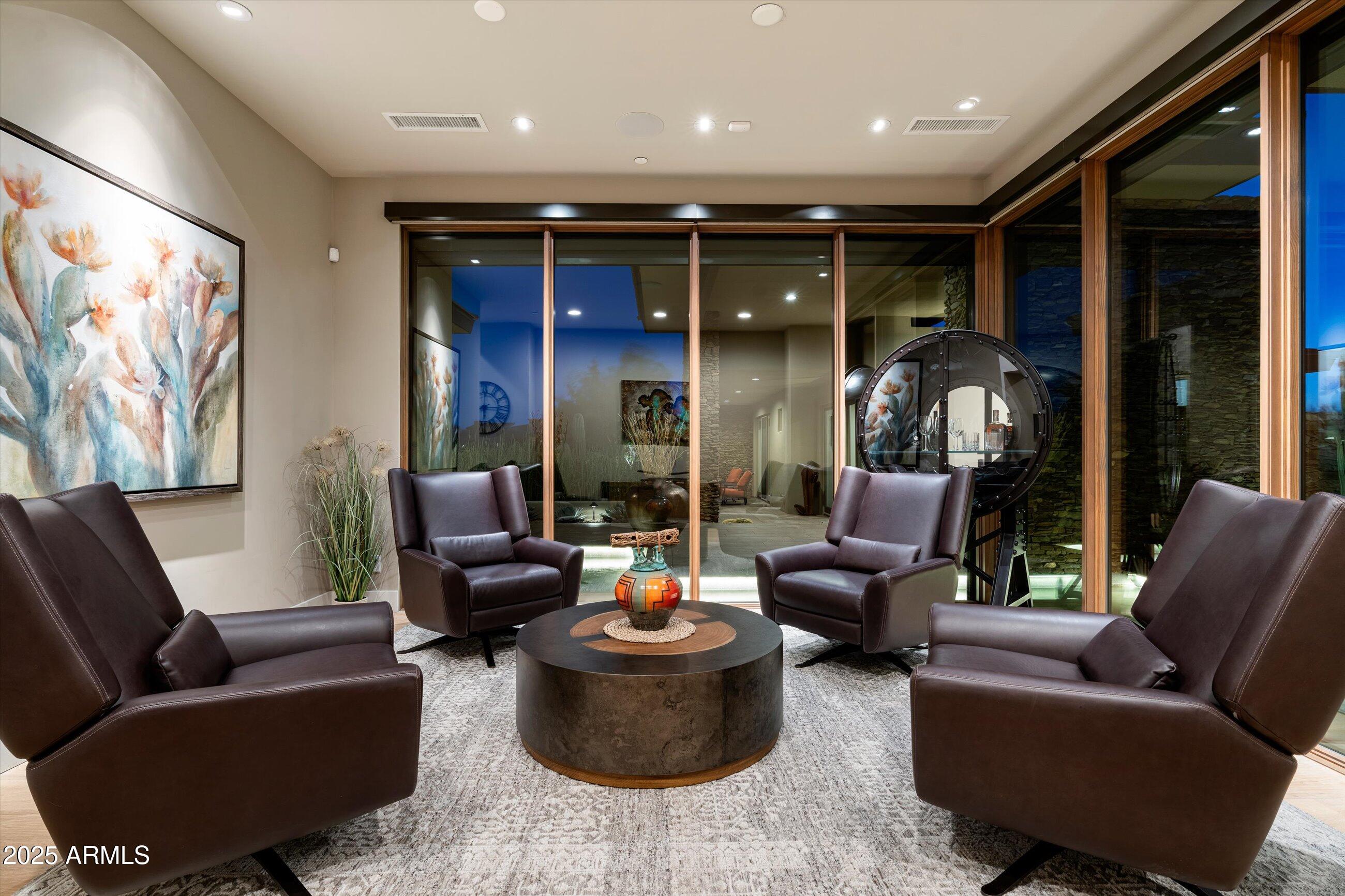 DESERT MOUNTAIN PHASE 1 UNIT 1 LOT 1-205 TR A - Residential