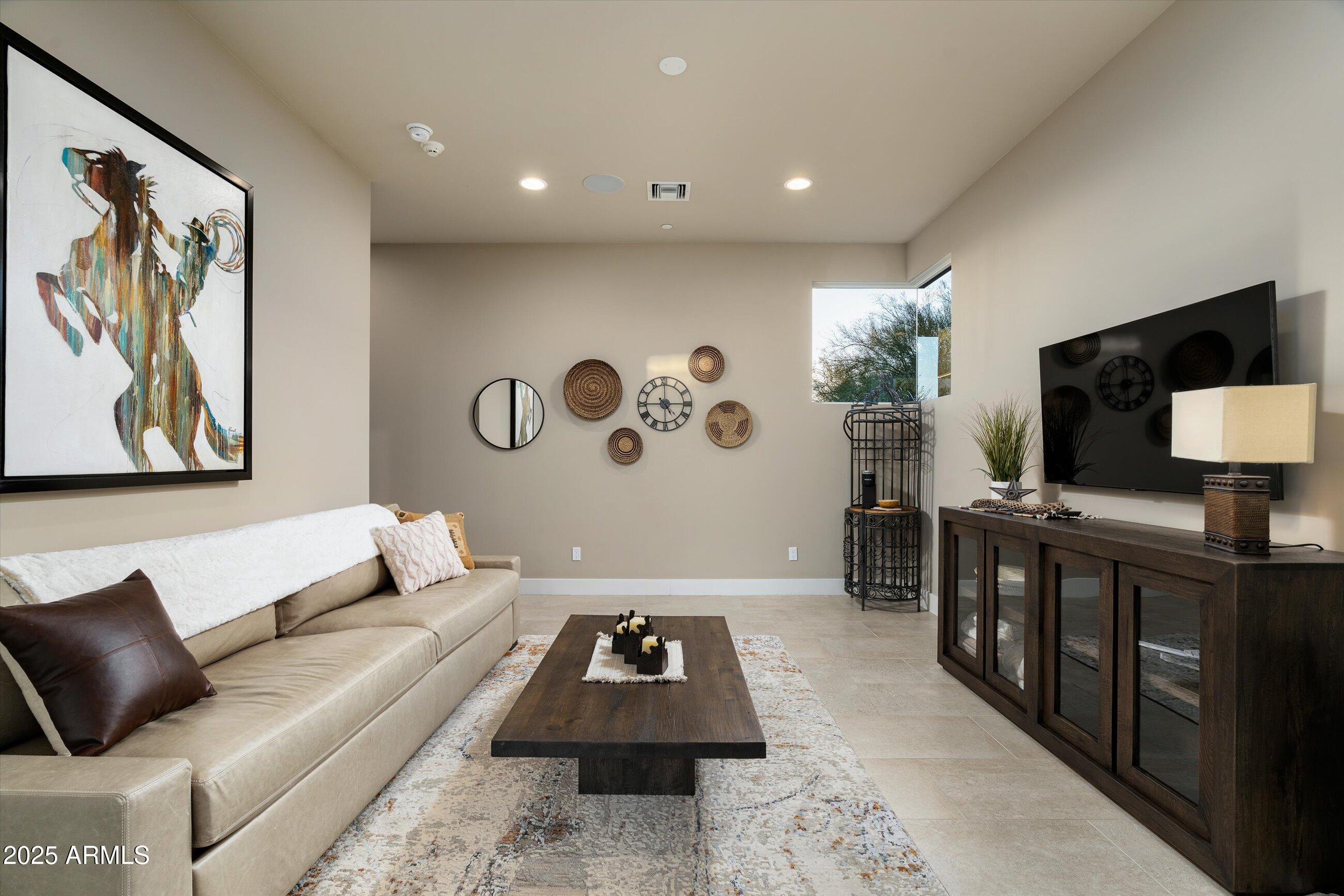 DESERT MOUNTAIN PHASE 1 UNIT 1 LOT 1-205 TR A - Residential
