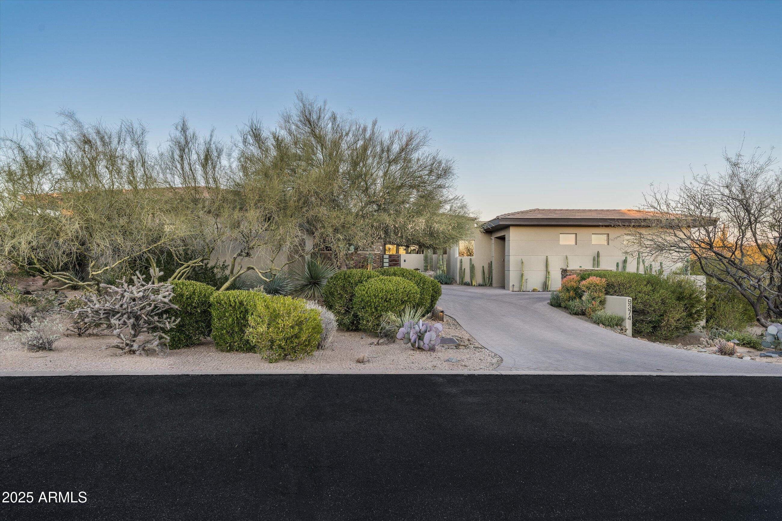 DESERT MOUNTAIN PHASE 1 UNIT 1 LOT 1-205 TR A - Residential
