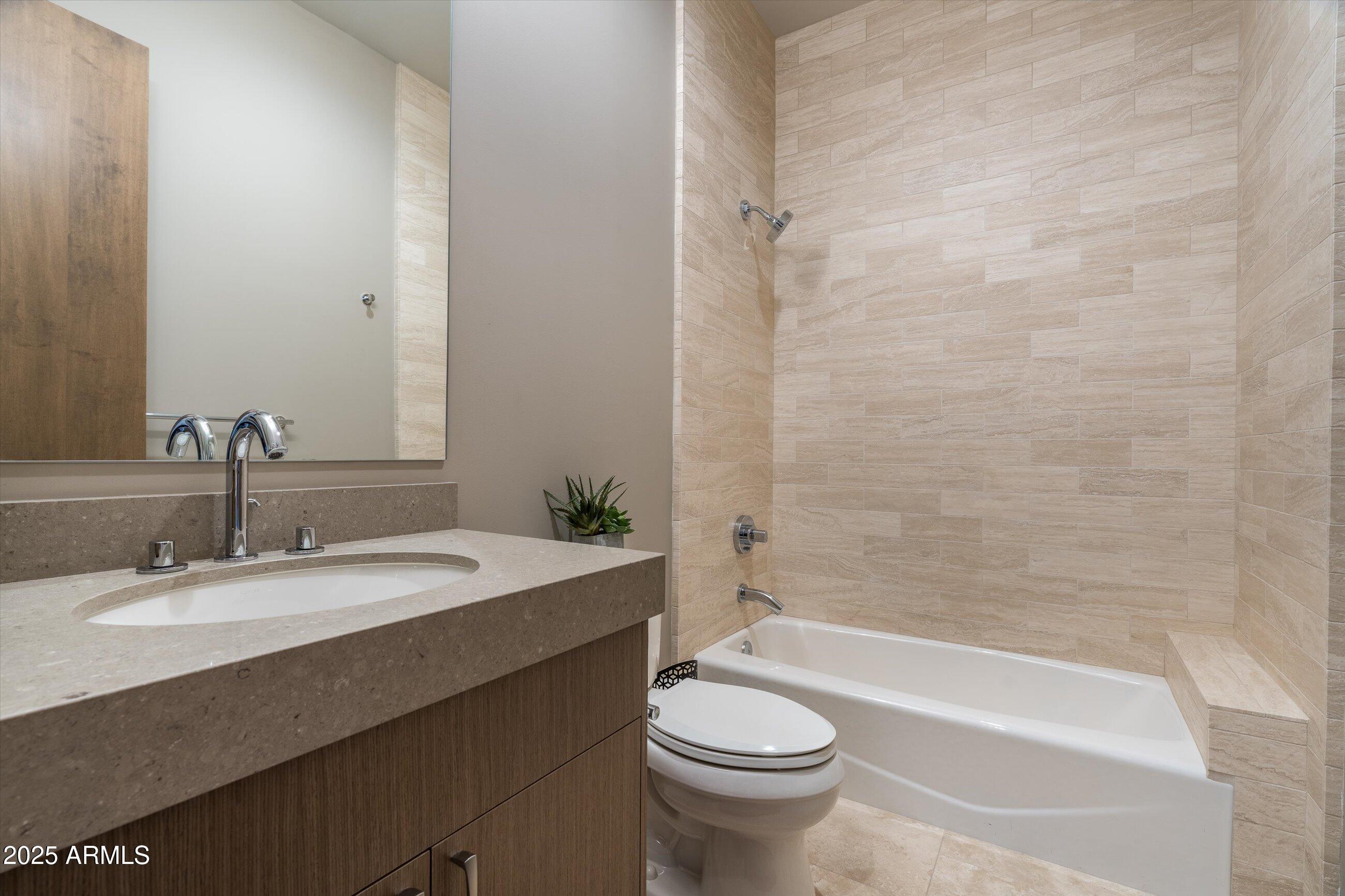 DESERT MOUNTAIN PHASE 1 UNIT 1 LOT 1-205 TR A - Residential