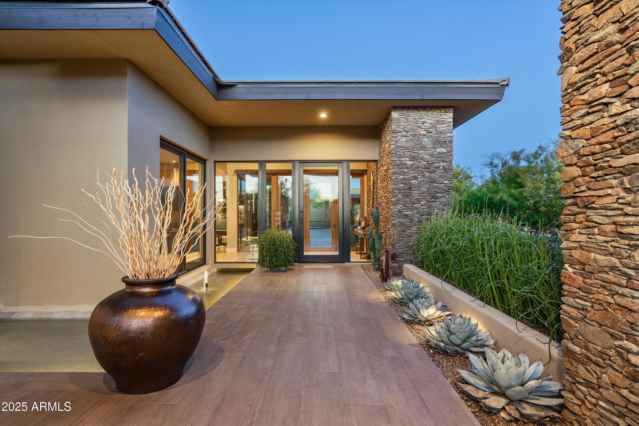 DESERT MOUNTAIN PHASE 1 UNIT 1 LOT 1-205 TR A - Residential
