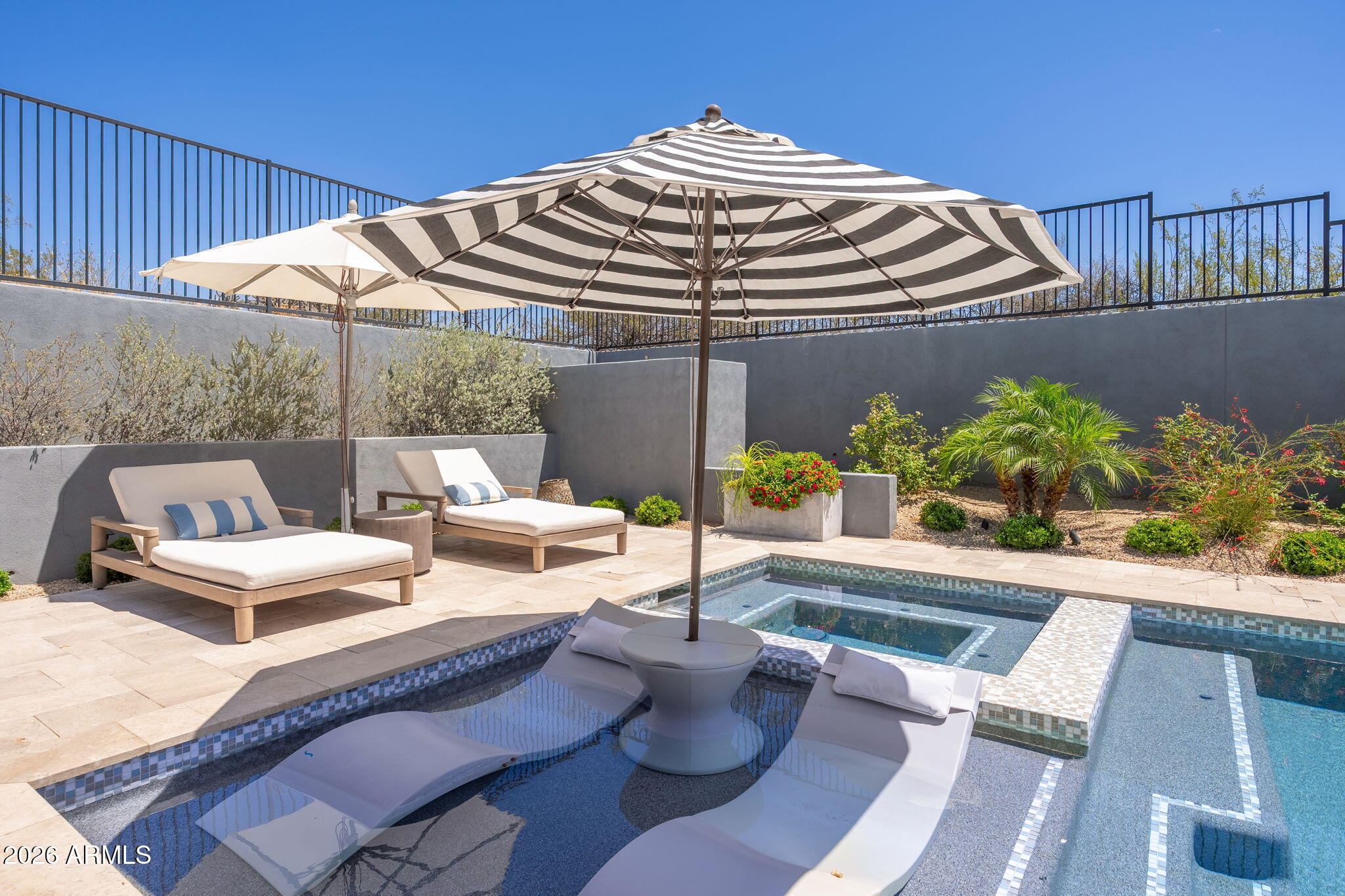 TROON VERDE - Residential