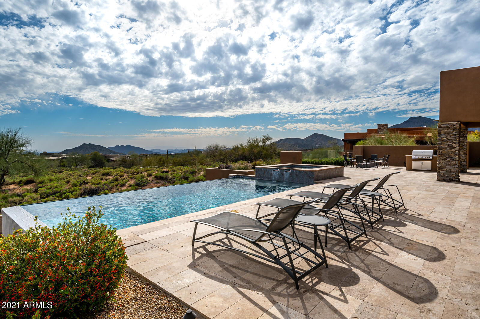 DESERT MOUNTAIN - Residential