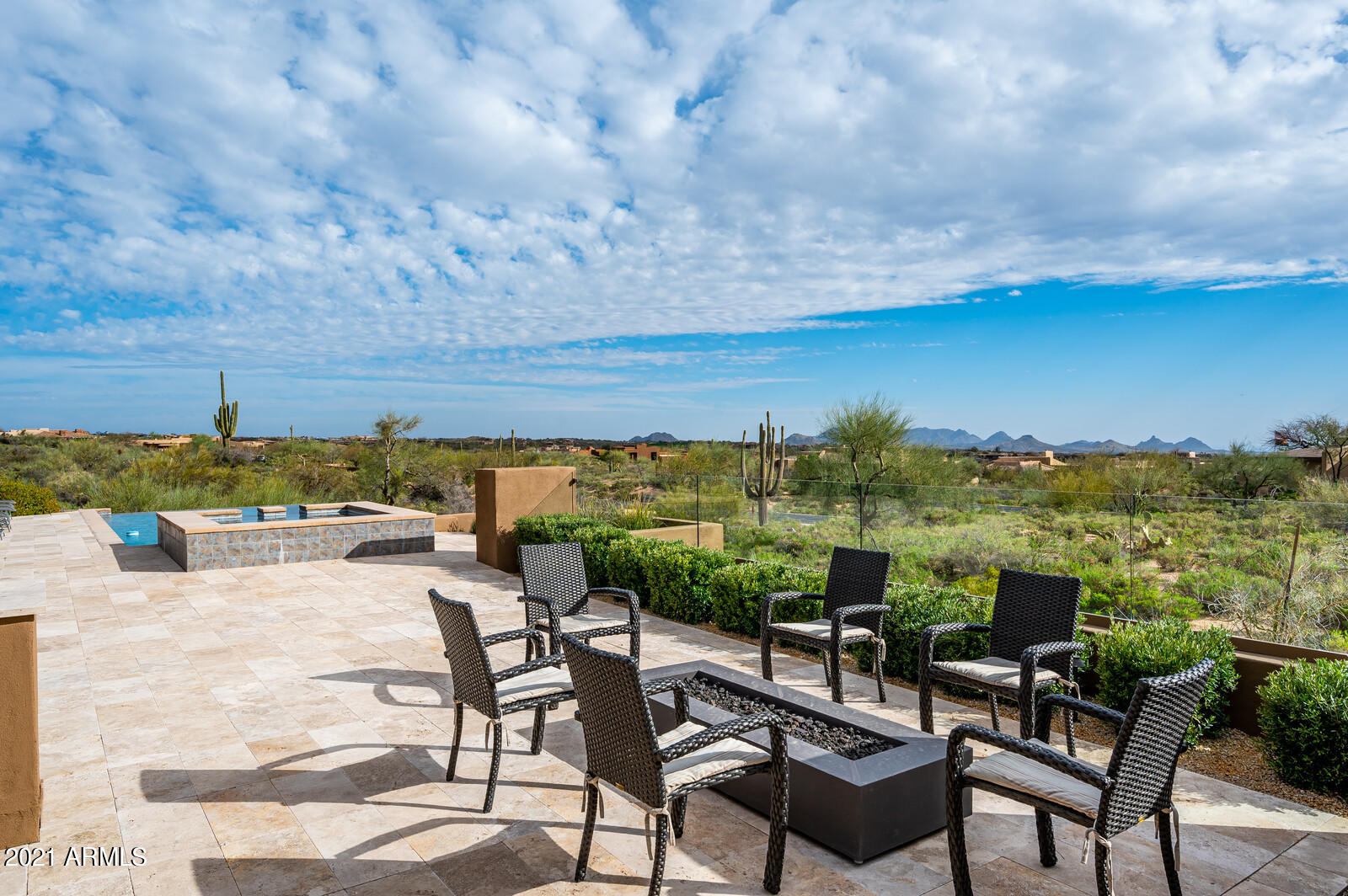 DESERT MOUNTAIN - Residential