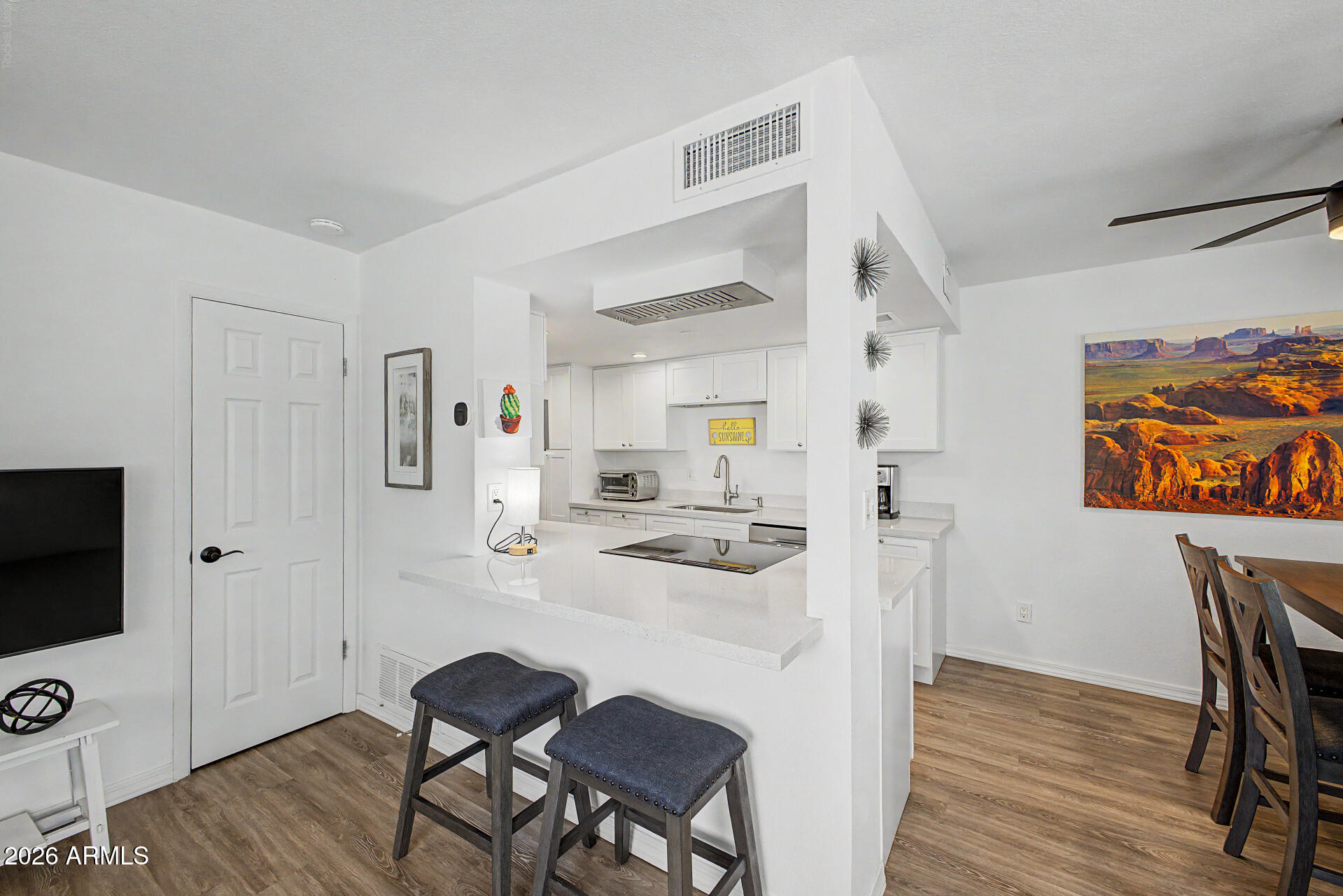 HALLCRAFT VILLAS SCOTTSDALE CONDOMINIUM - Residential Lease