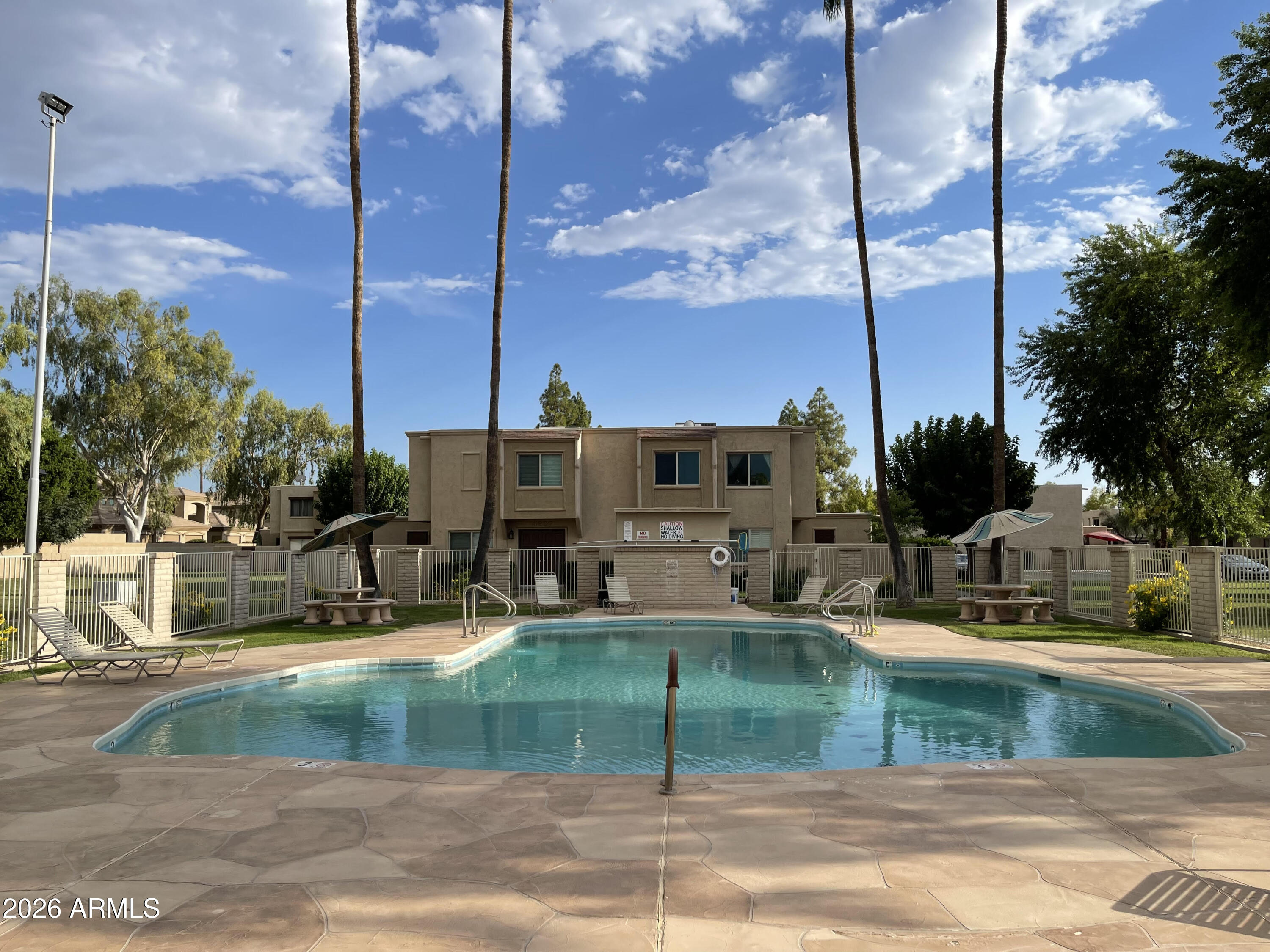 HALLCRAFT VILLAS SCOTTSDALE CONDOMINIUM - Residential Lease