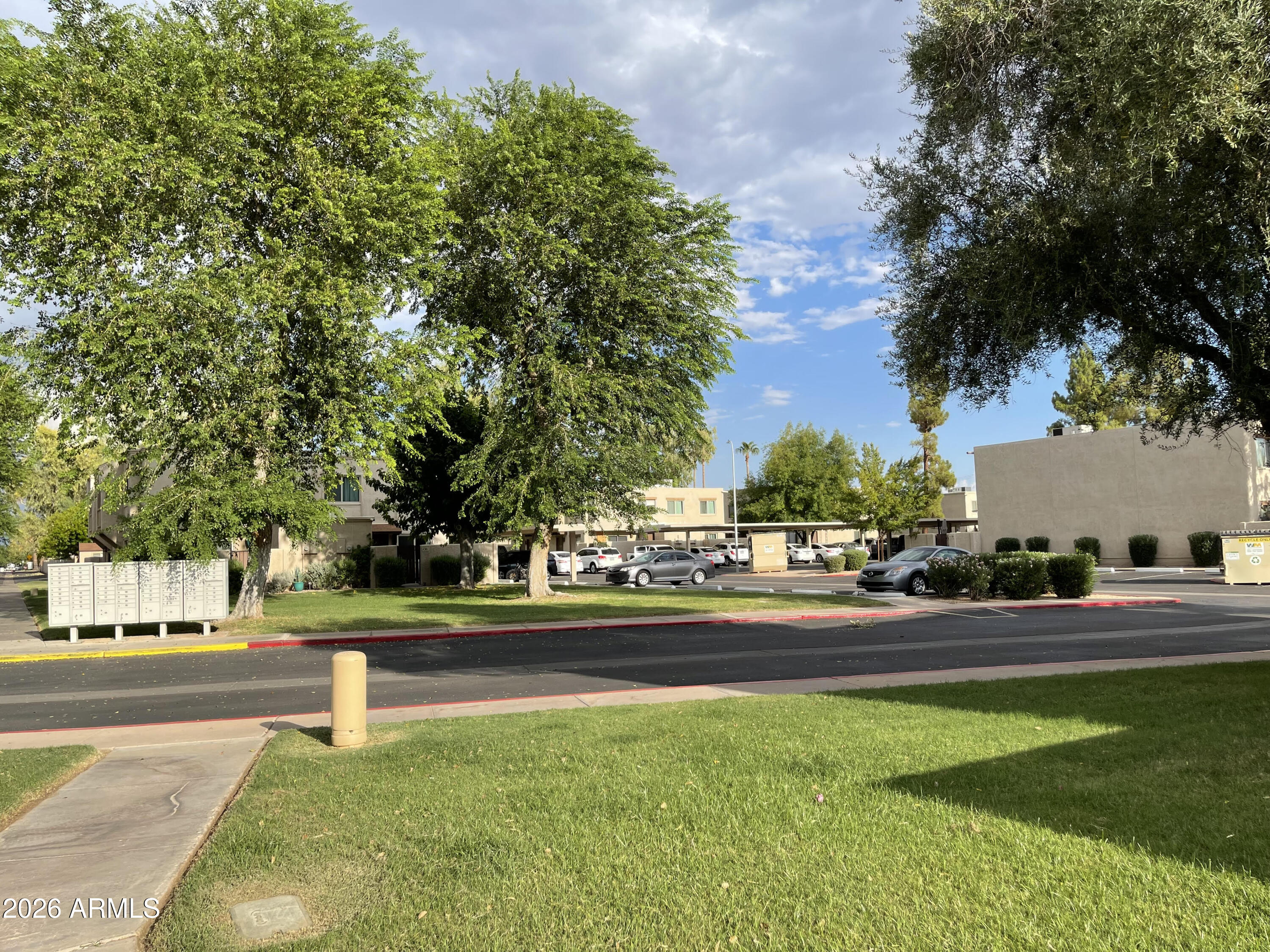 HALLCRAFT VILLAS SCOTTSDALE CONDOMINIUM - Residential Lease