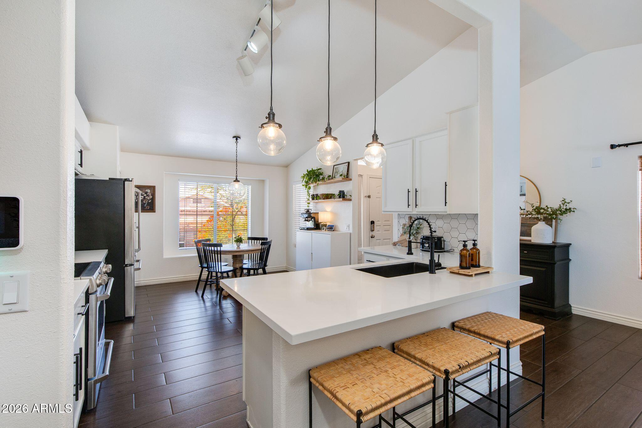 SETTLER'S POINT PARCEL B - Residential