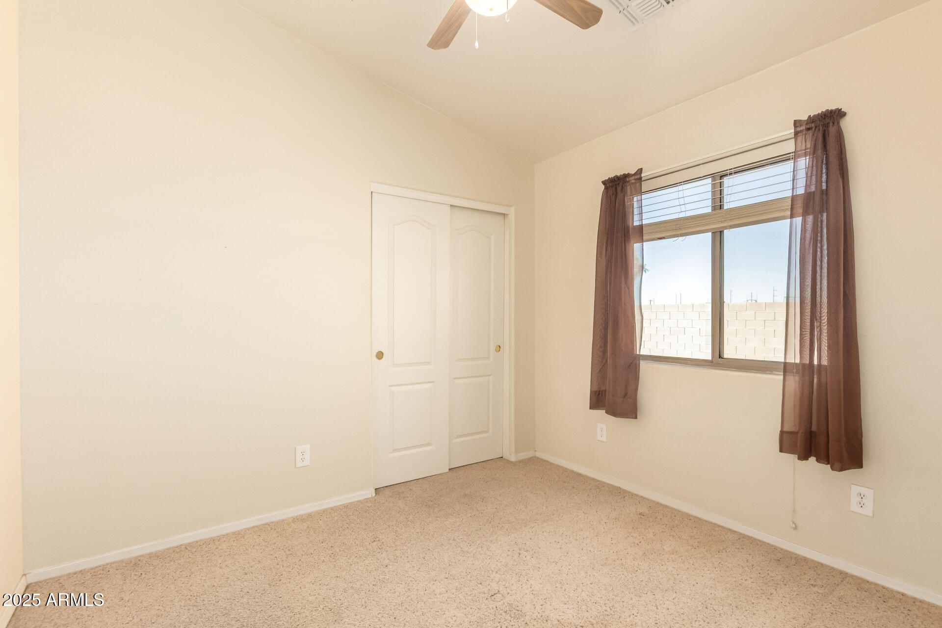 NORTHVIEW ESTATES UNIT 1 - Residential