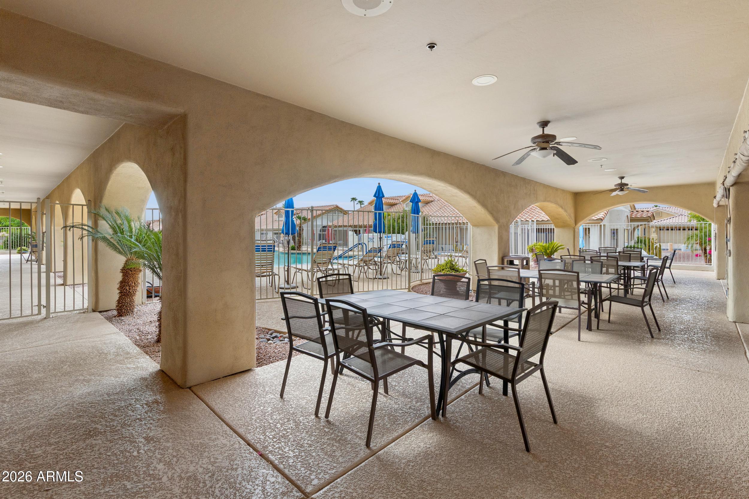 APACHE WELLS 2 UNIT 1 - Residential
