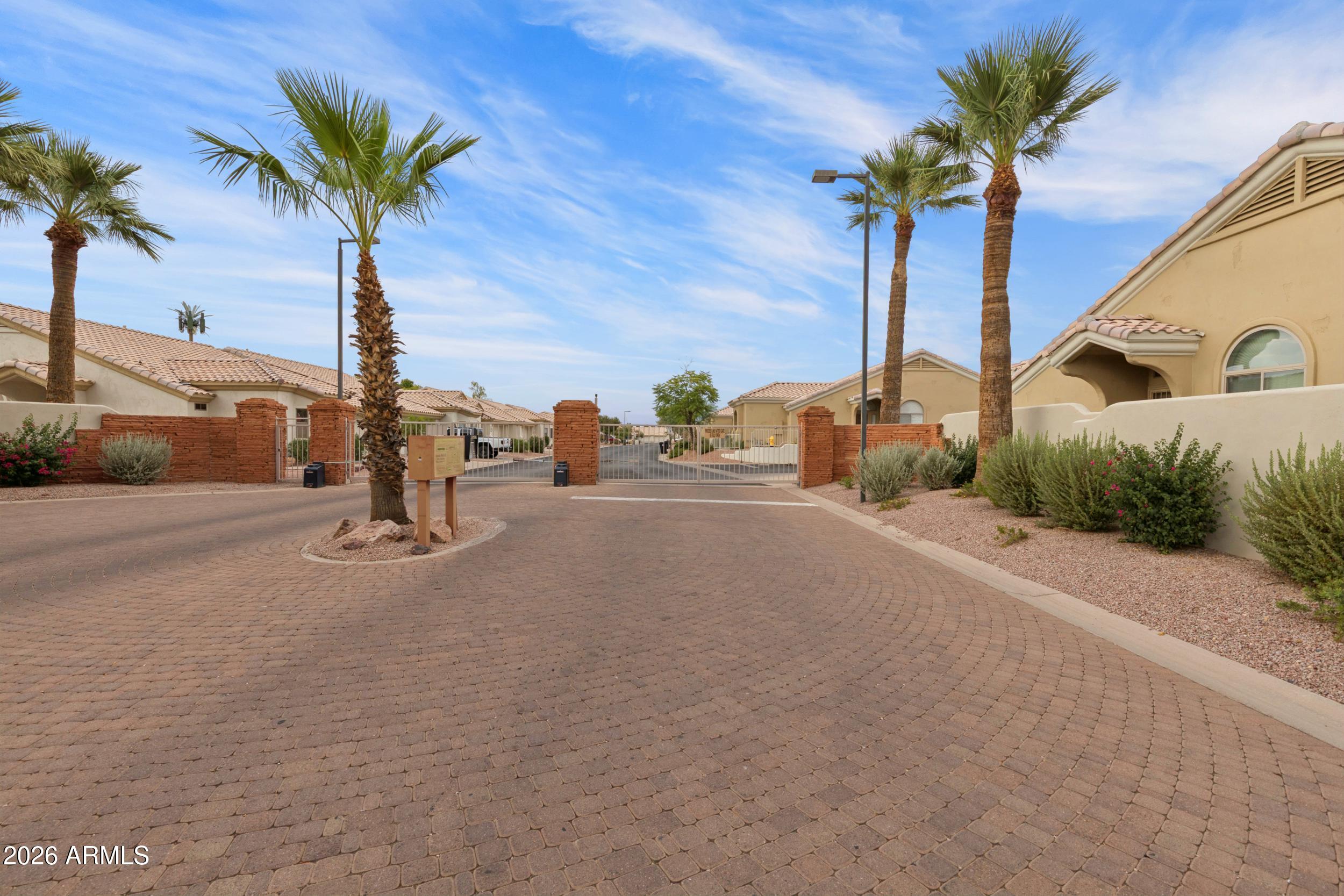APACHE WELLS 2 UNIT 1 - Residential