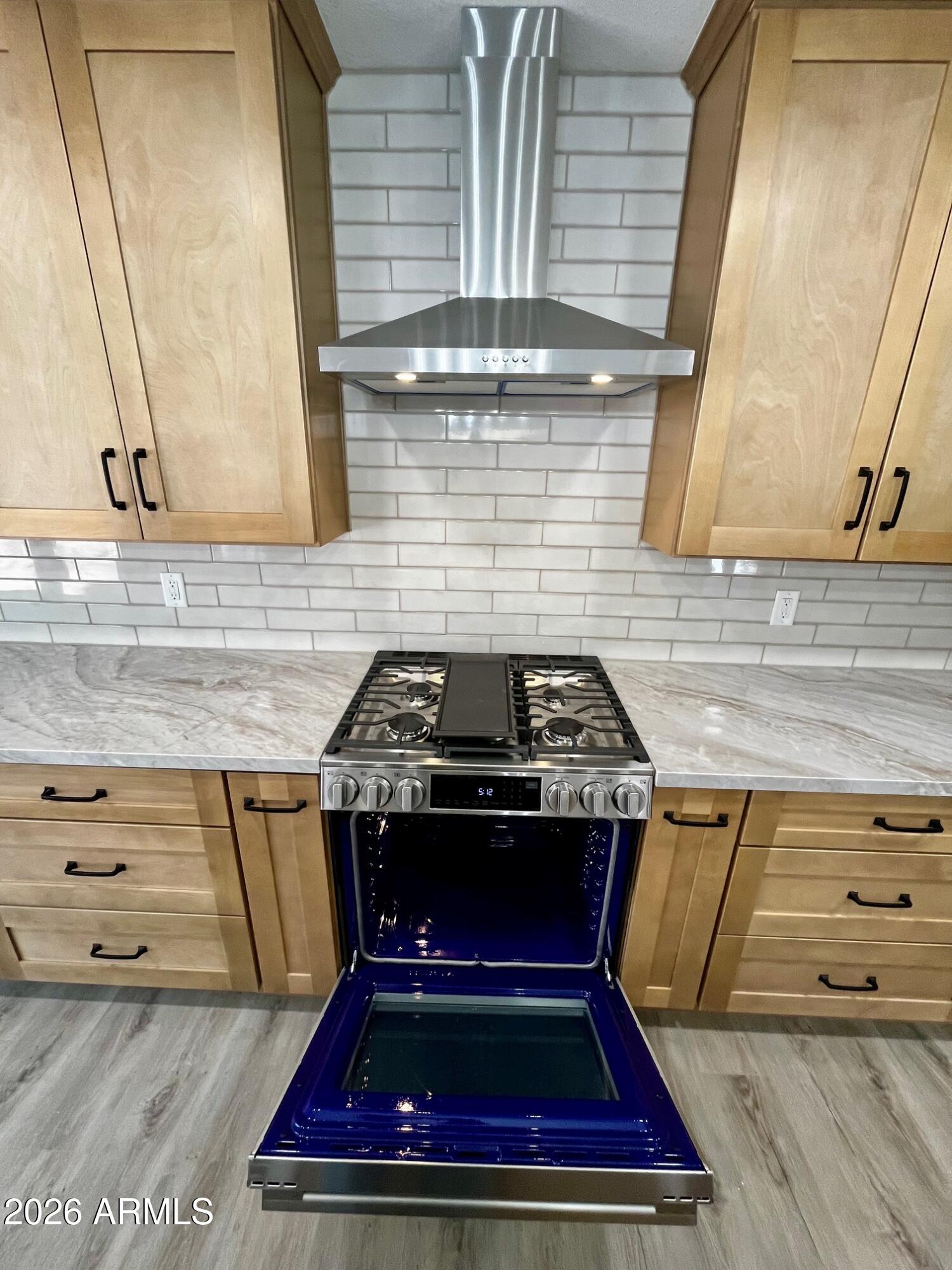 PINETOP LAKES EQUESTRIAN UNIT 1 - Residential