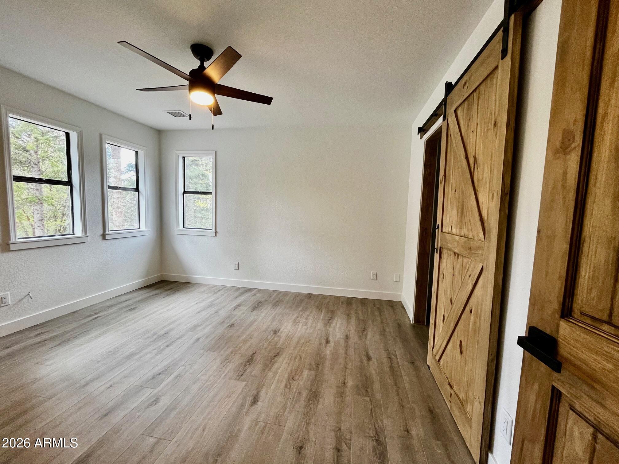 PINETOP LAKES EQUESTRIAN UNIT 1 - Residential
