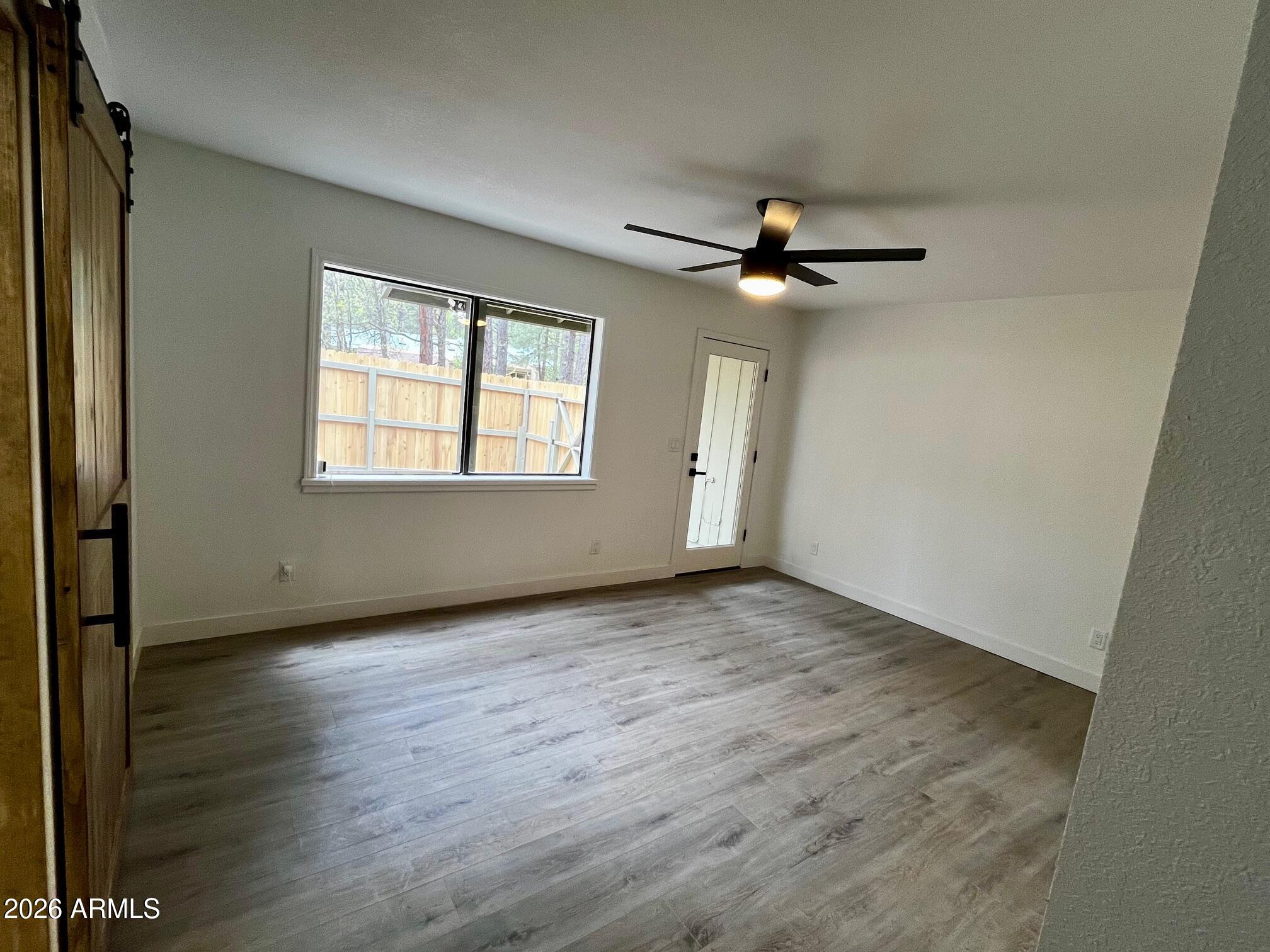 PINETOP LAKES EQUESTRIAN UNIT 1 - Residential