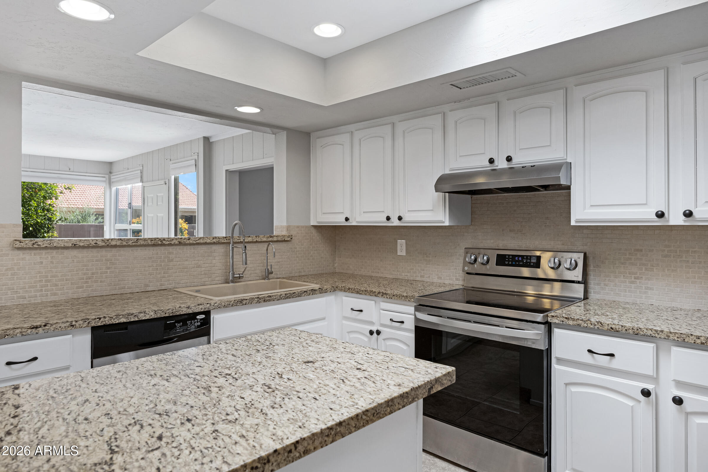 SUN LAKES 16 LOT 1-209 TR A-D COTTONWOOD PALO VERDE - Residential