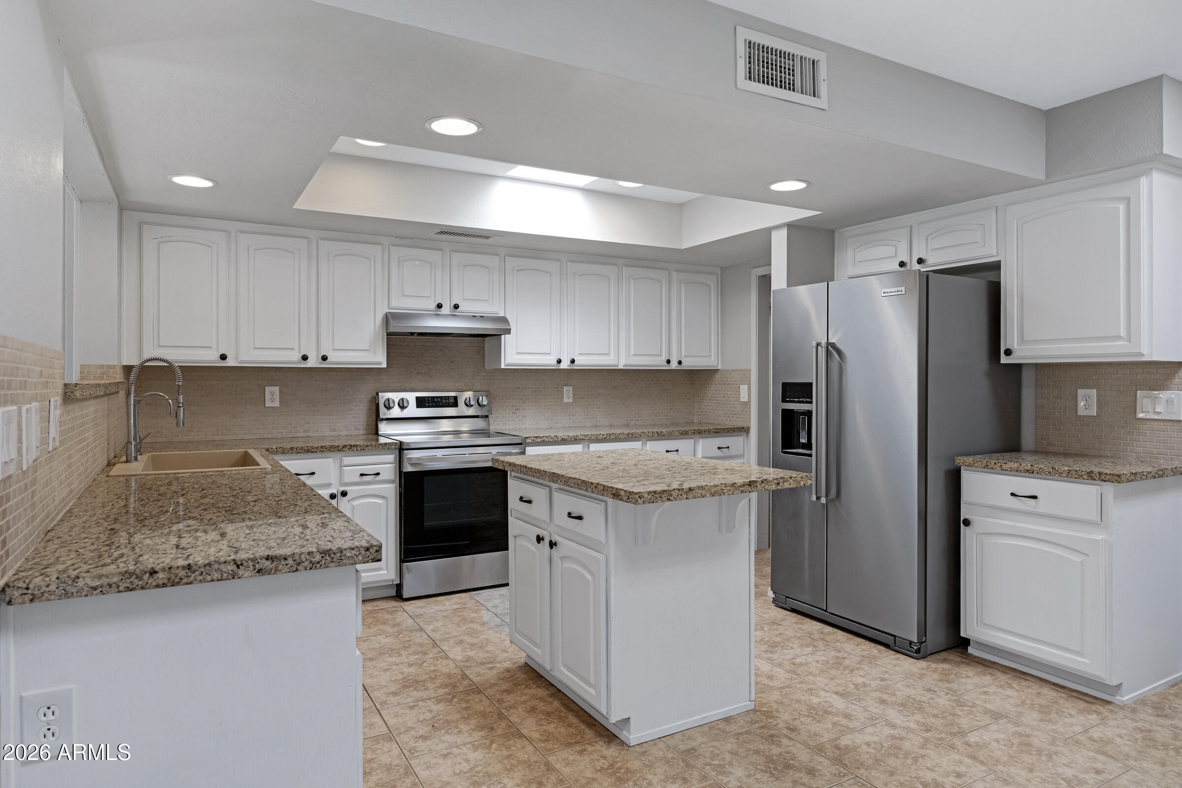 SUN LAKES 16 LOT 1-209 TR A-D COTTONWOOD PALO VERDE - Residential