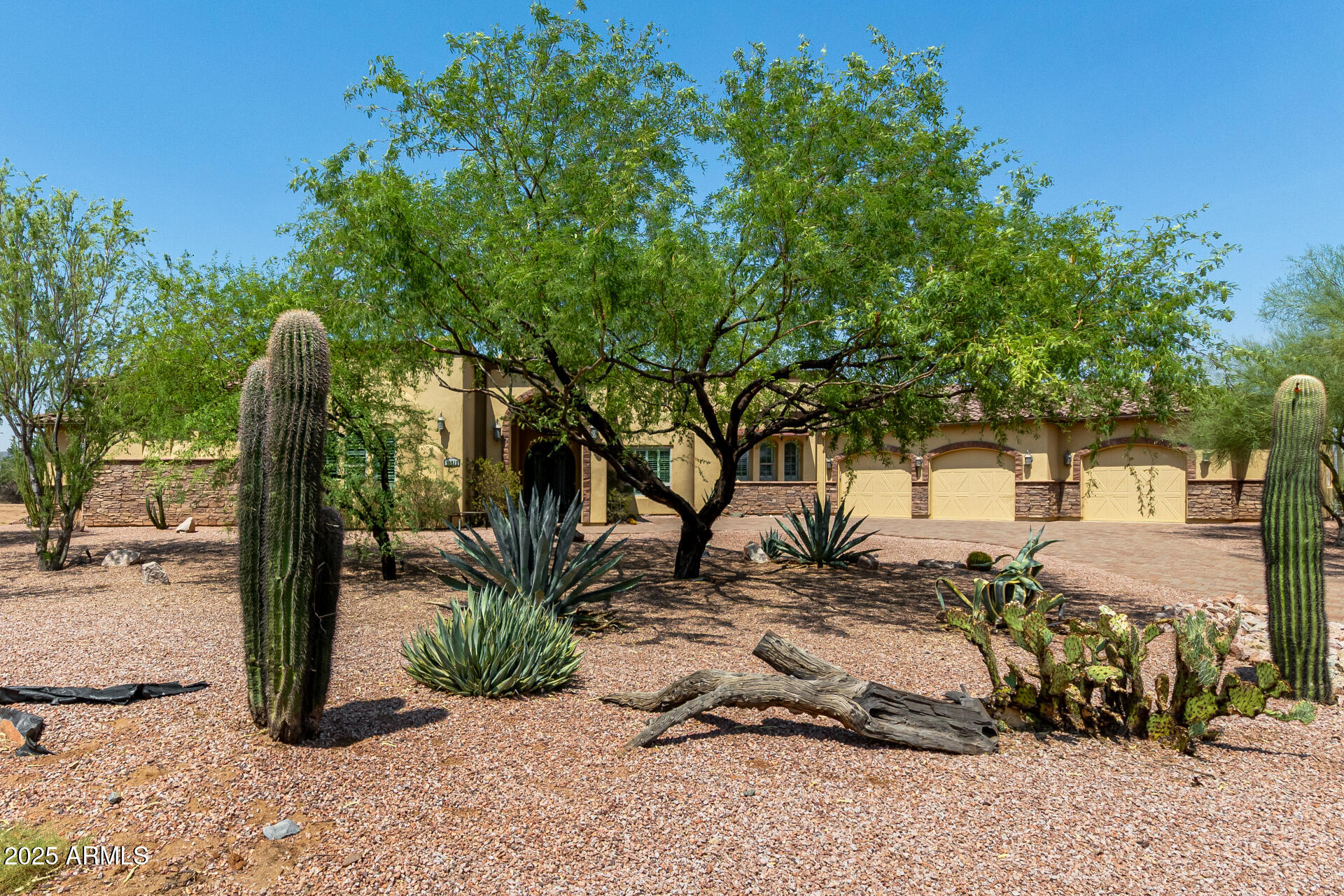 Stunning 7+-acre estate in Rio Verde Foothills featuring a 4,200 sq ft custom home, guest casita, spa, outdoor fireplace, and rooftop deck with panoramic mountain views. Cleared, flat, and ready for your dream ranch—no HOA and zoned for horses. Plenty of room for arena, RV garage, or barn. Enjoy privacy, dark skies, and nearby Tonto National Forest trails—all just minutes from Scottsdale. The perfect blend of luxury, land, and lifestyle! 2 New Trane A/C's
Additional parcel #'s-219-38-008-N, 219-38-008-E Relax & unwind in the primary bedroom w/plush carpet, a 2nd fireplace, direct outdoor access, a walk-in closet, and a lavish ensuite w/dual sinks & a jetted tub. You'll also find a stylish wet bar and a sizeable den w/double doors, ideal for an office. Don't forget about the lovely inner courtyard, boasting 3rd and final fireplace! Also including a charming covered patio, rooftop deck, and a refreshing hot tub, this home has it all! Act now before it's gone!