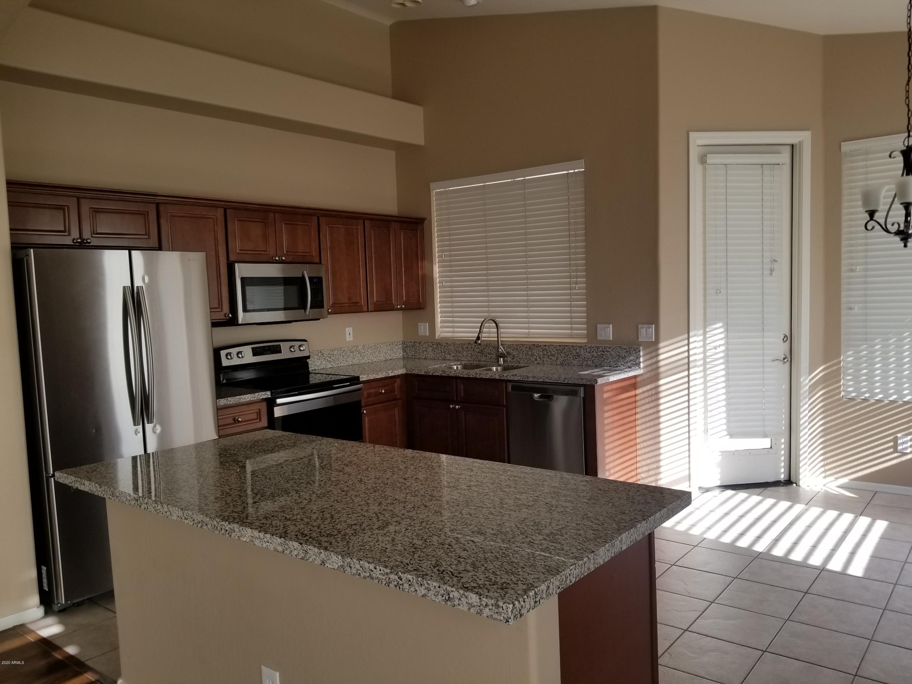 CRESLEIGH AT DRIFTWOOD RANCH PHASE 1 - Residential Lease