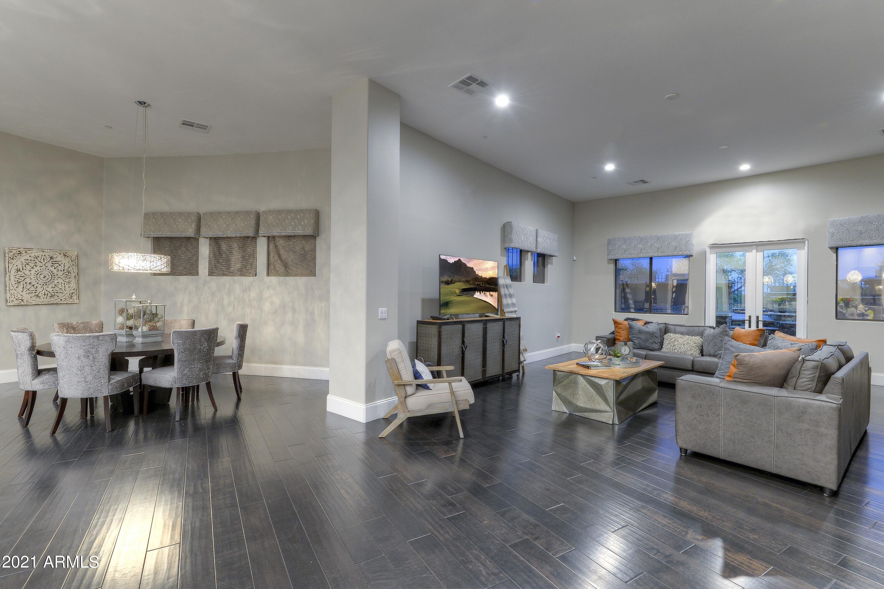 DESERT MOUNTAIN - Residential