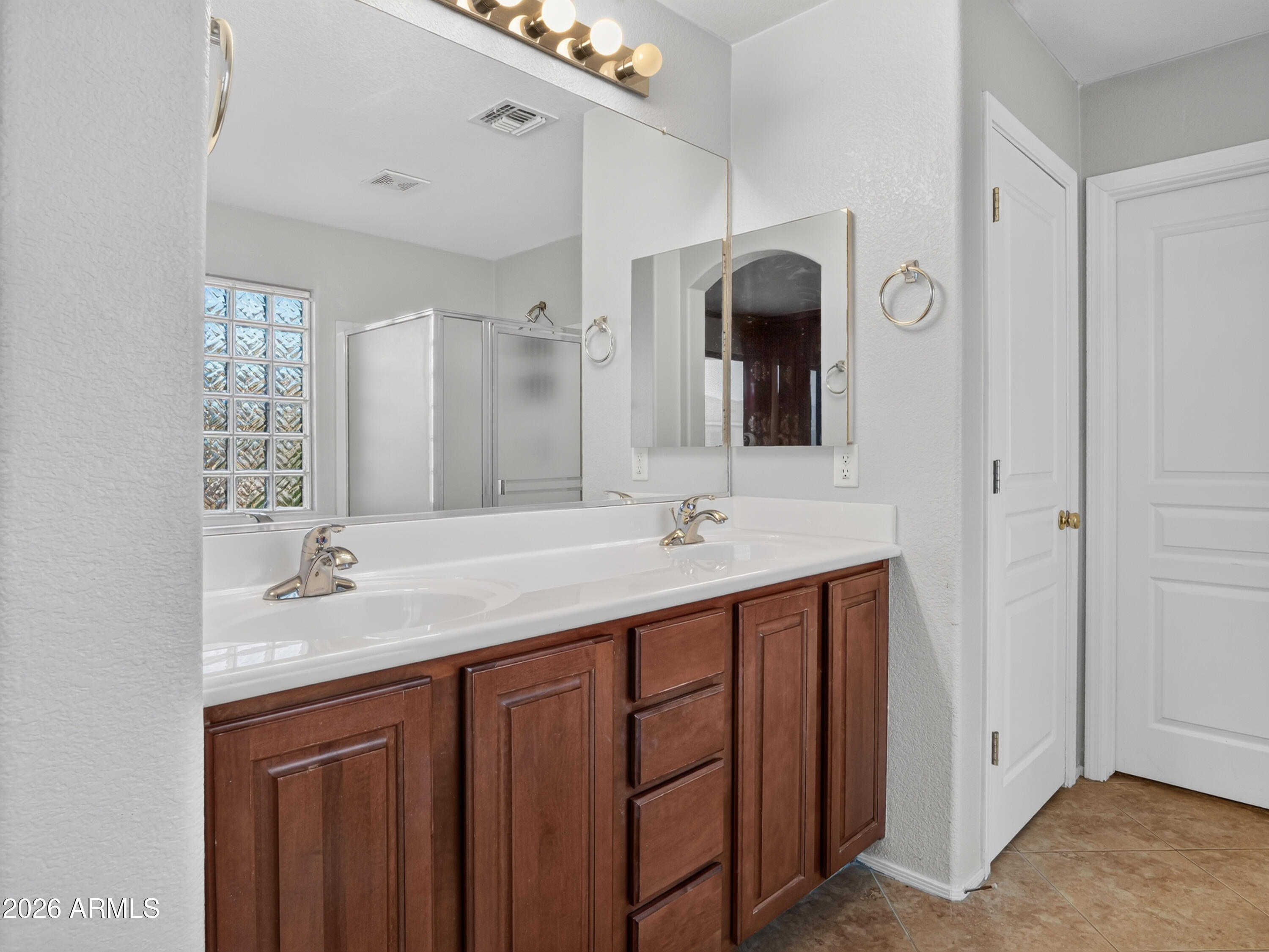 Royal Ranch - Residential