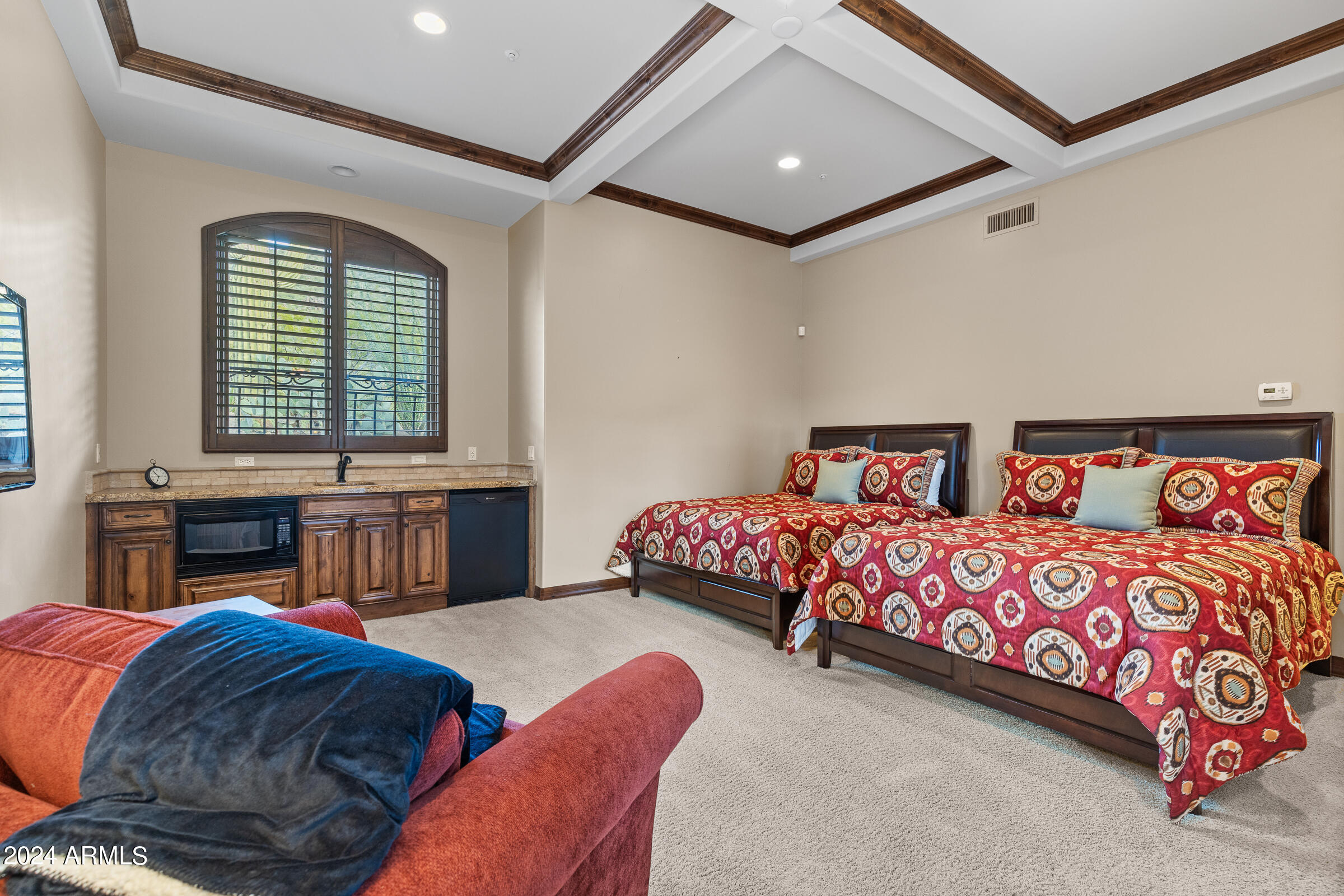 DIAMOND POINT AT LAS SENDAS MOUNTAIN - Residential