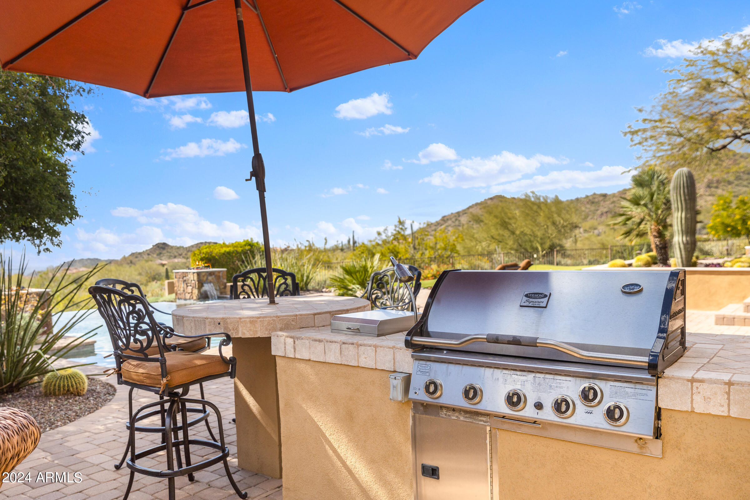 DIAMOND POINT AT LAS SENDAS MOUNTAIN - Residential