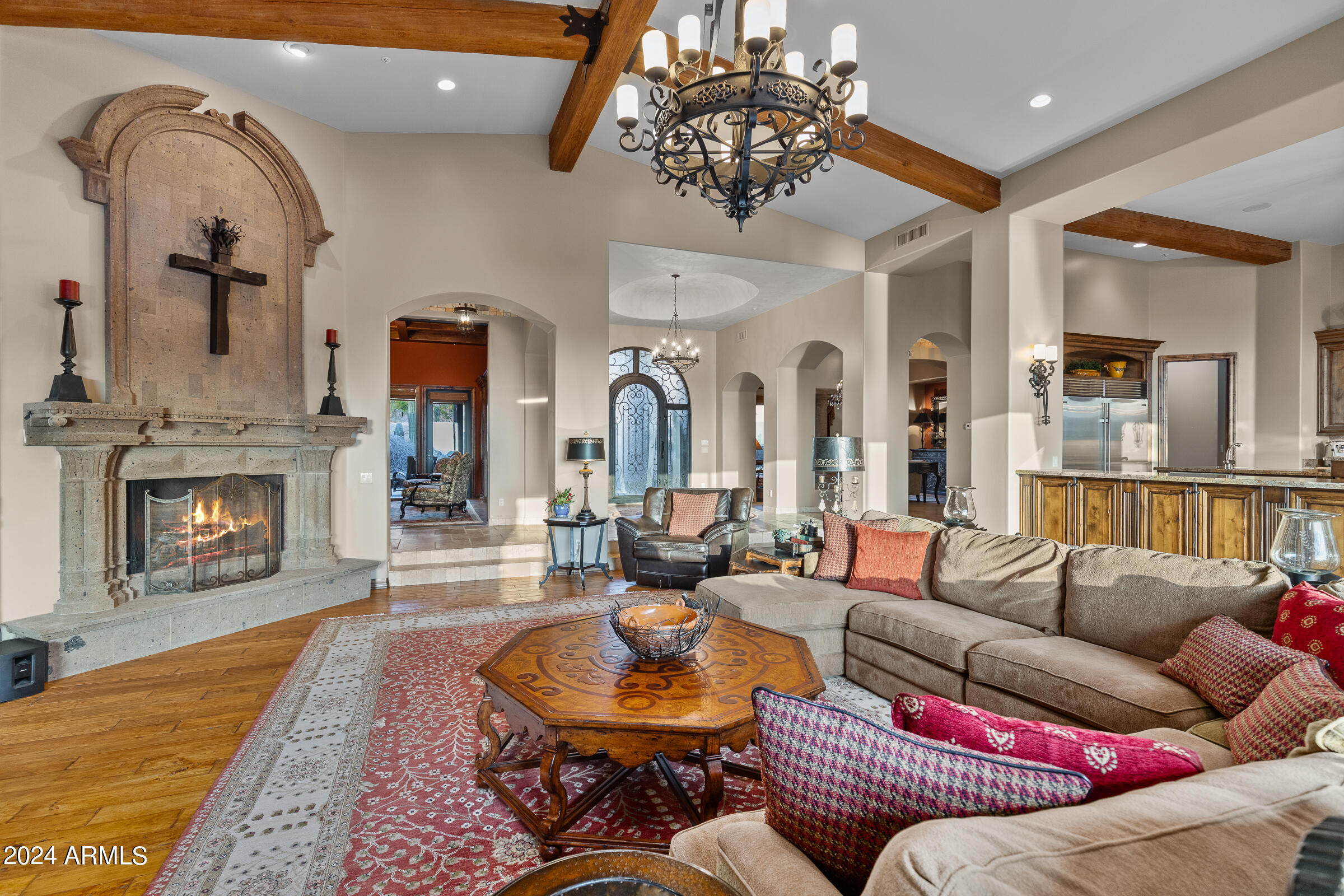 DIAMOND POINT AT LAS SENDAS MOUNTAIN - Residential