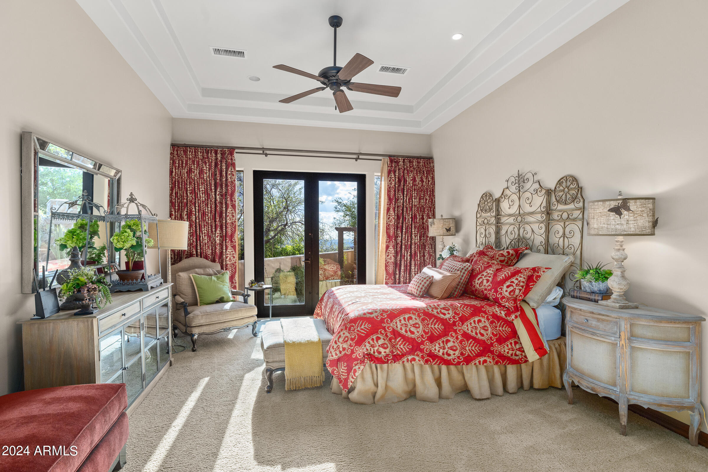 DIAMOND POINT AT LAS SENDAS MOUNTAIN - Residential