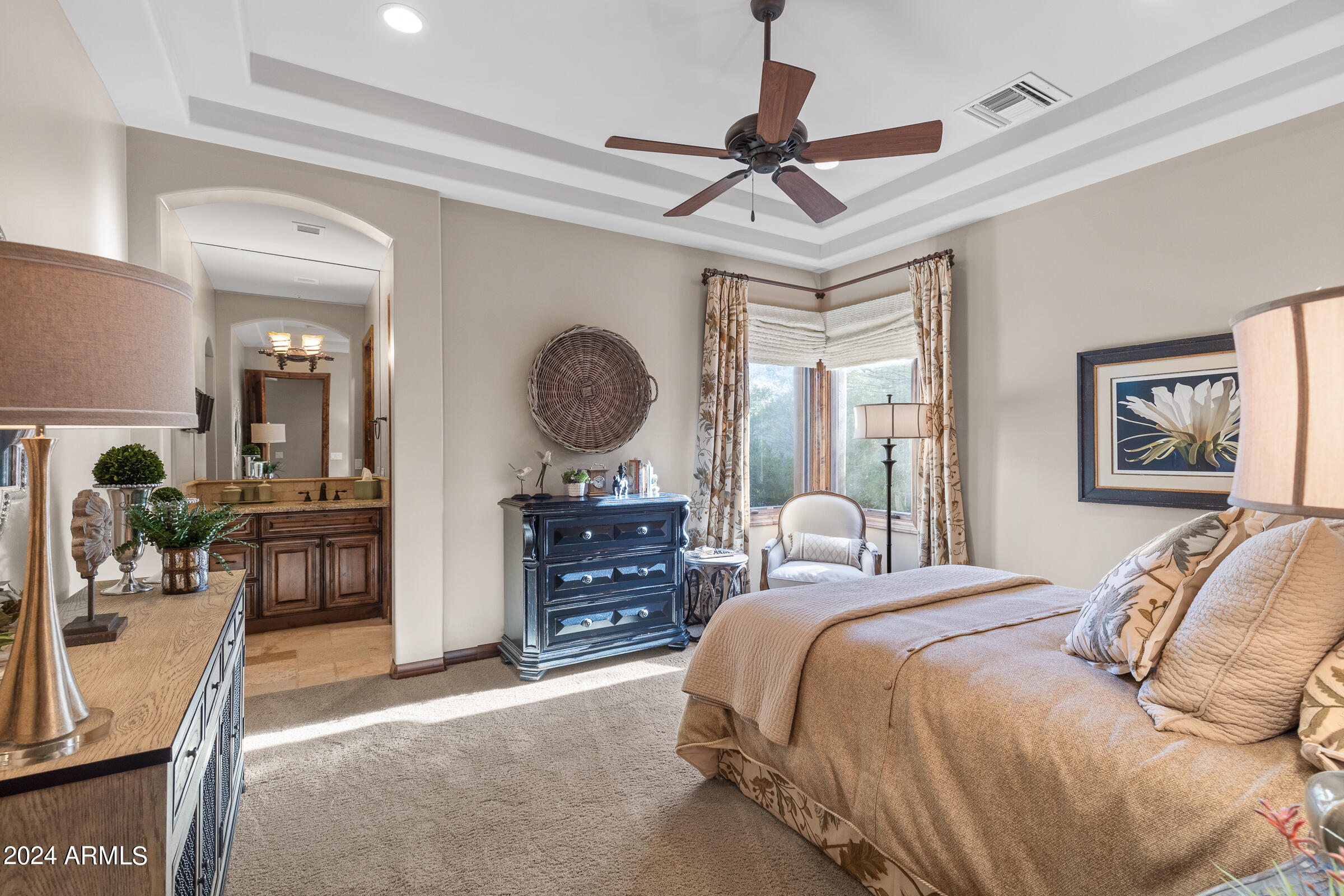 DIAMOND POINT AT LAS SENDAS MOUNTAIN - Residential