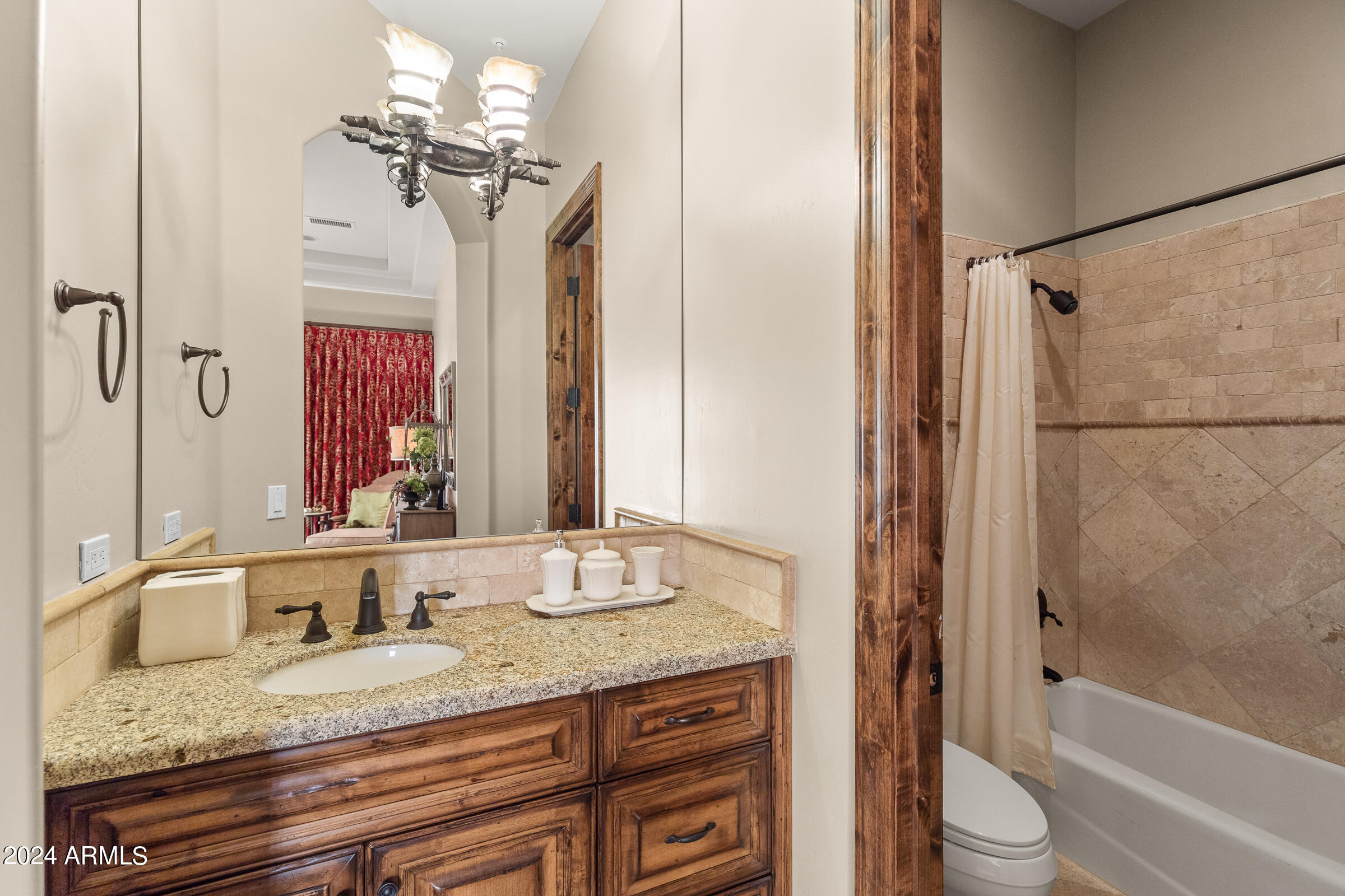 DIAMOND POINT AT LAS SENDAS MOUNTAIN - Residential