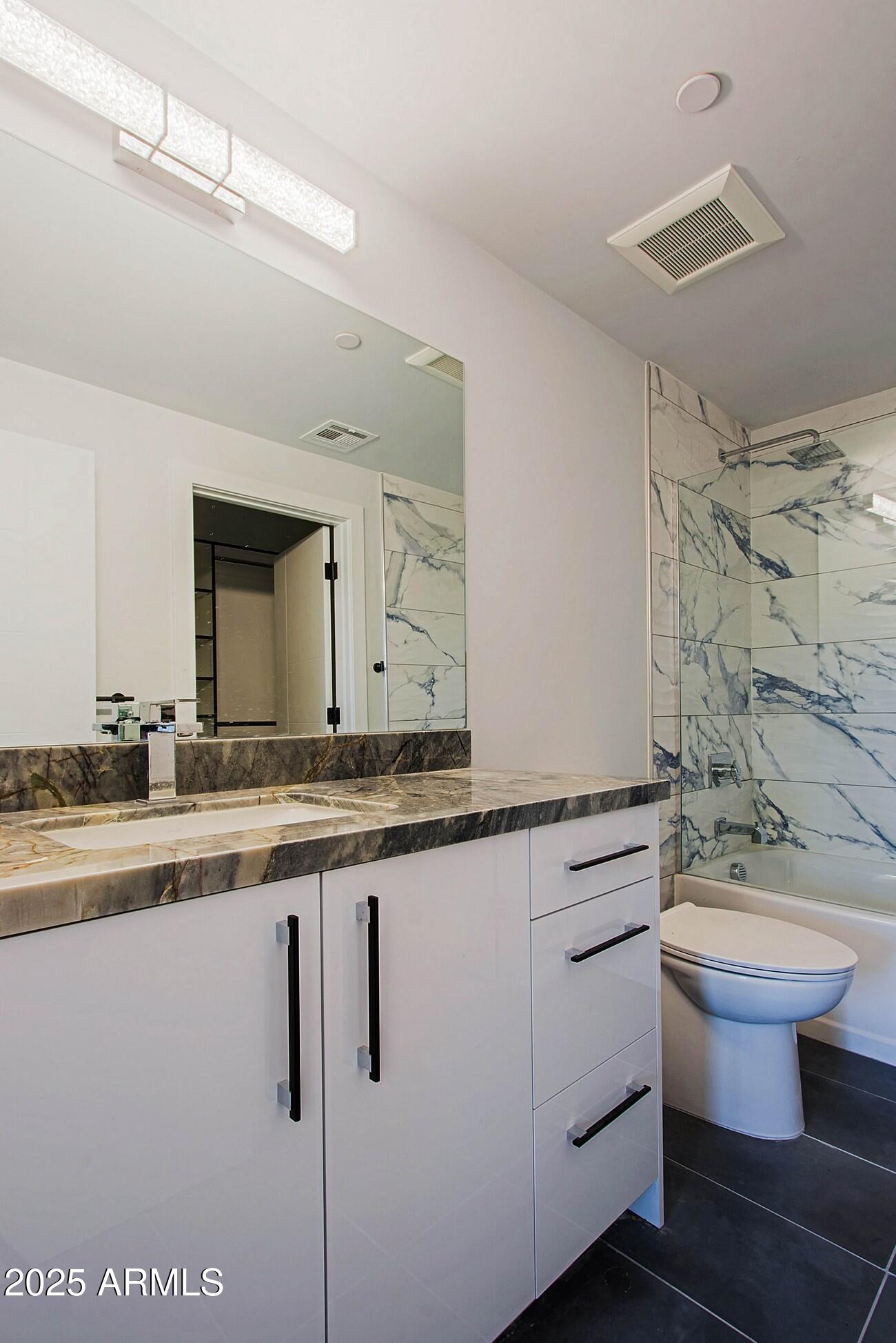 STAGECOACH PASS ESTATES - Residential
