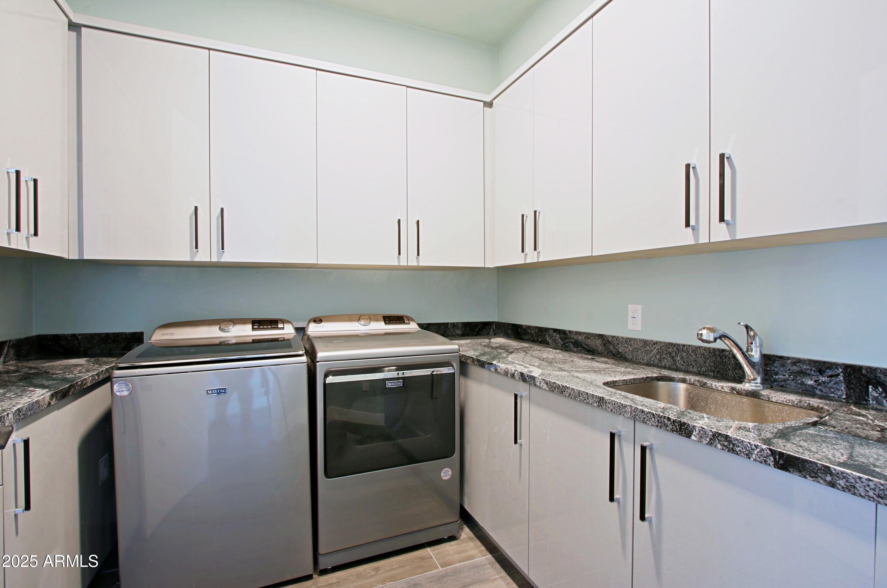 STAGECOACH PASS ESTATES - Residential