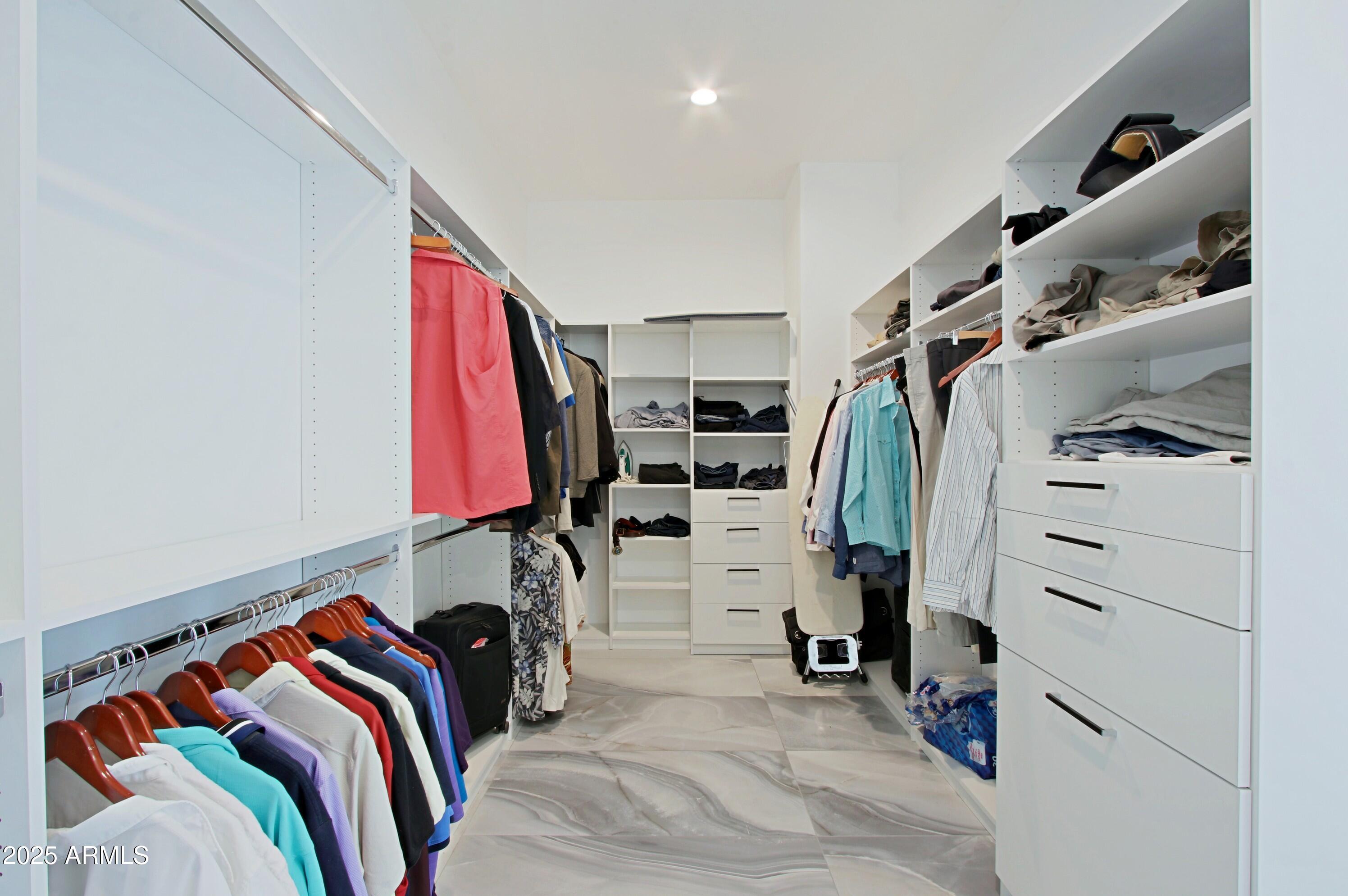 STAGECOACH PASS ESTATES - Residential