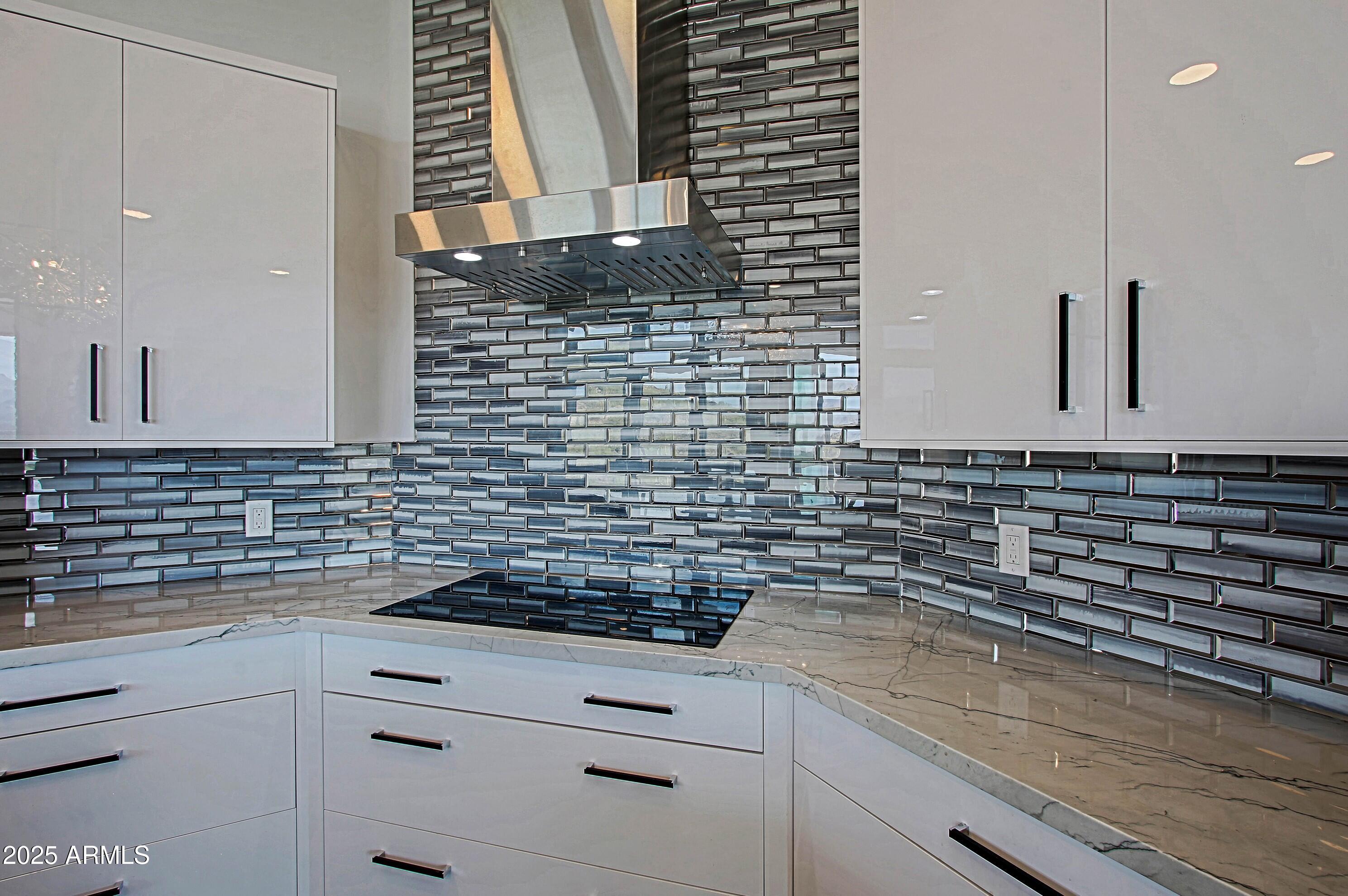 STAGECOACH PASS ESTATES - Residential