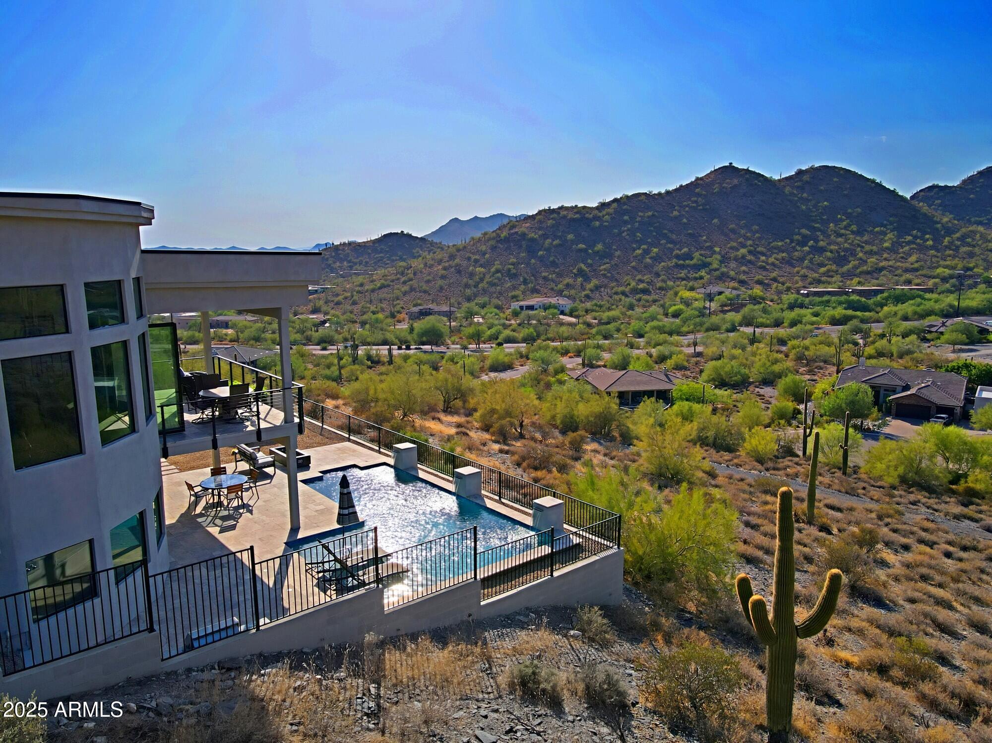 STAGECOACH PASS ESTATES - Residential