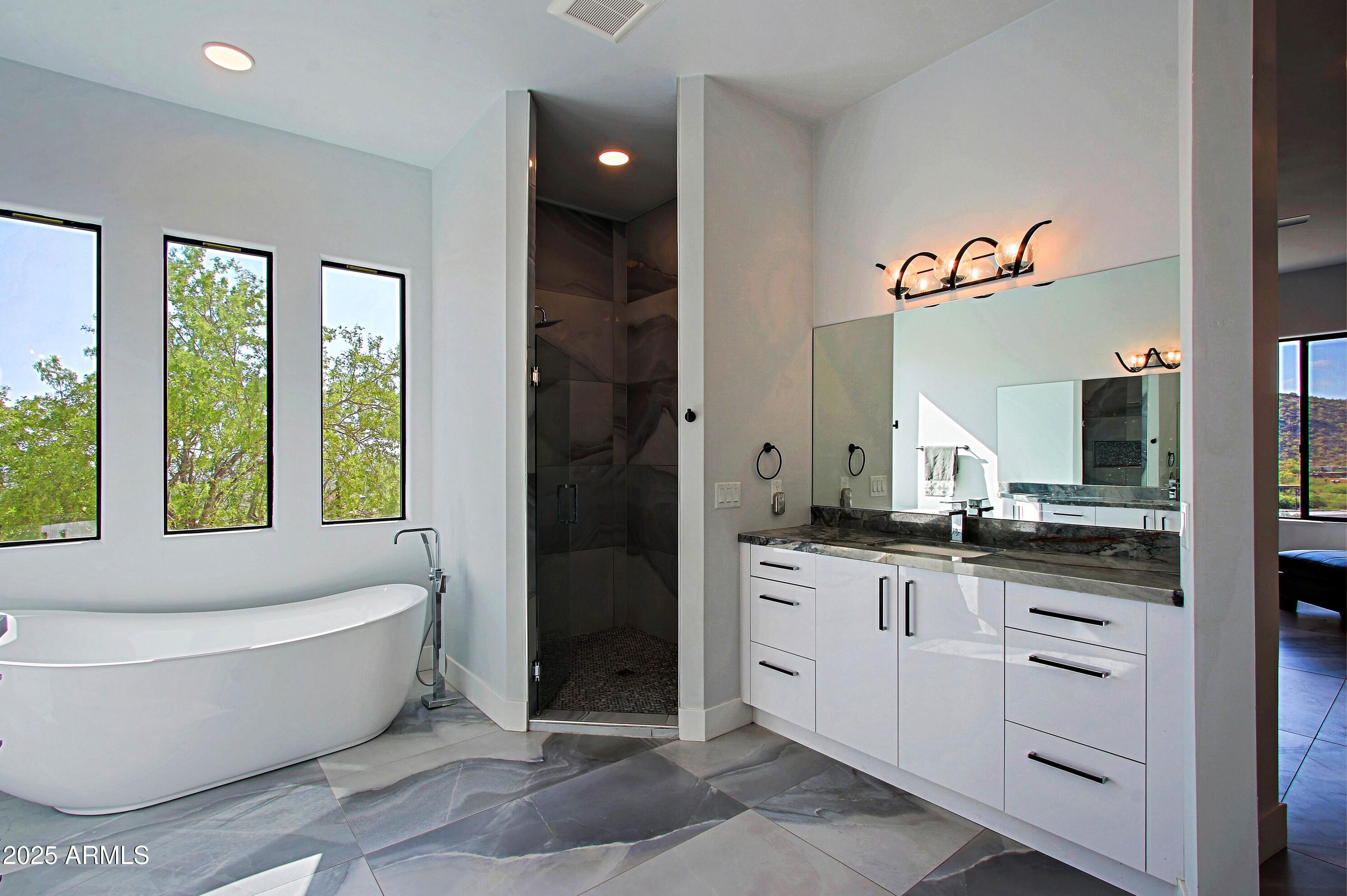 STAGECOACH PASS ESTATES - Residential