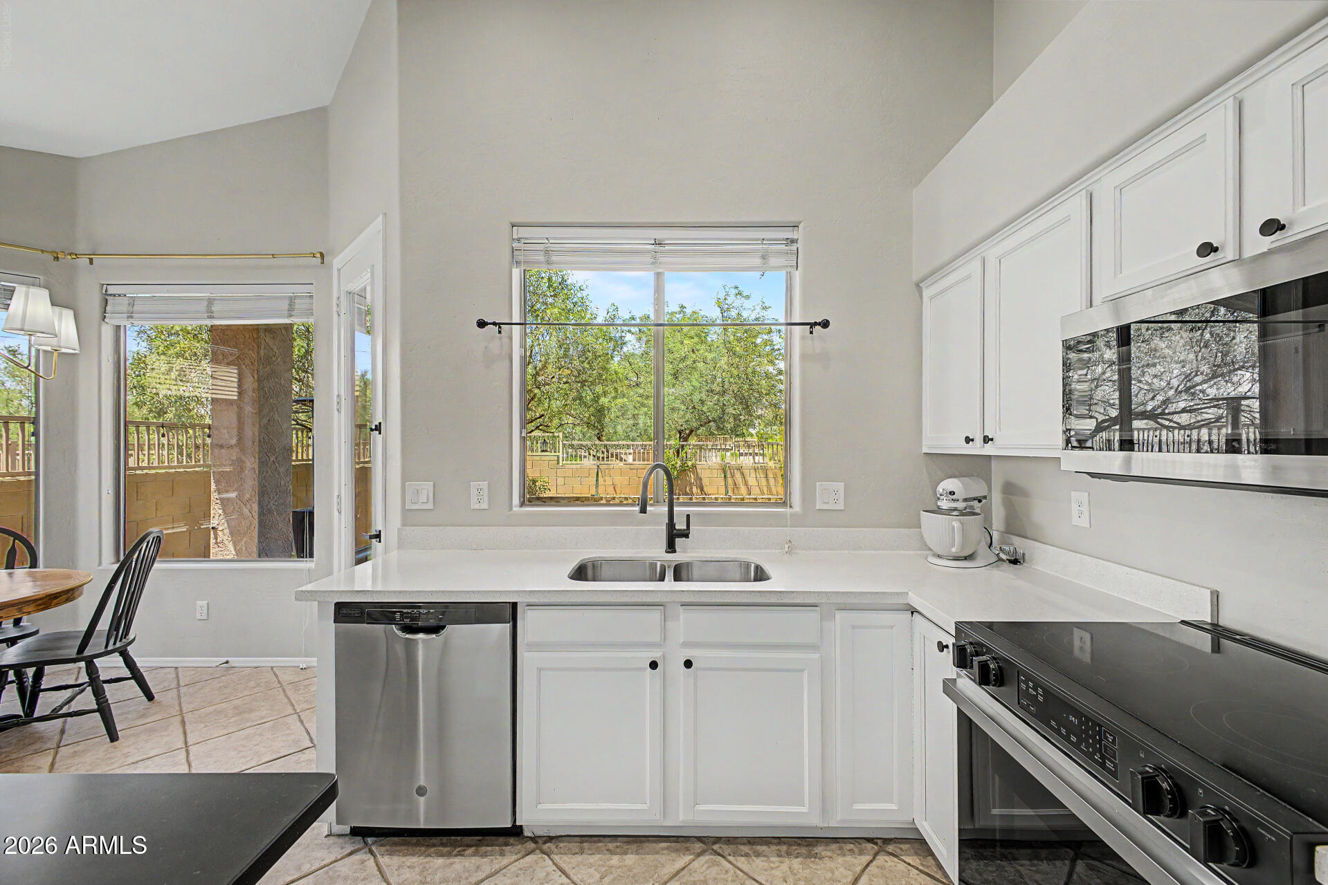 EAGLE HIGHLANDS SOUTH - Residential