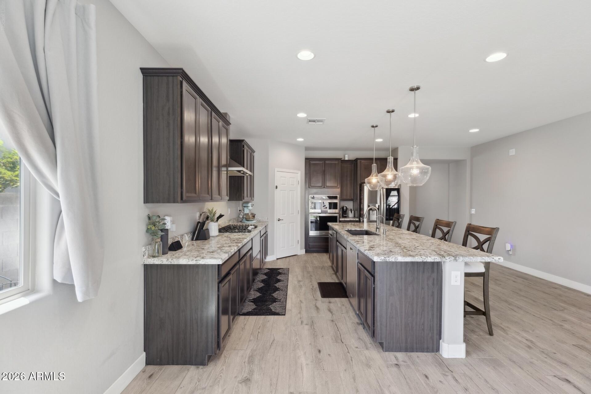 TAVERA - Residential