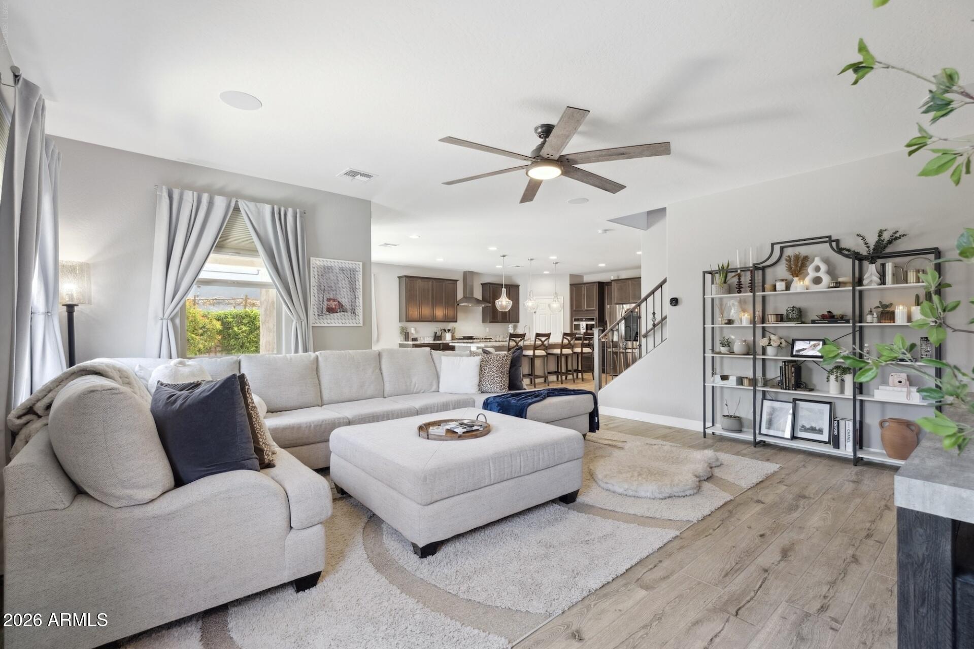 TAVERA - Residential