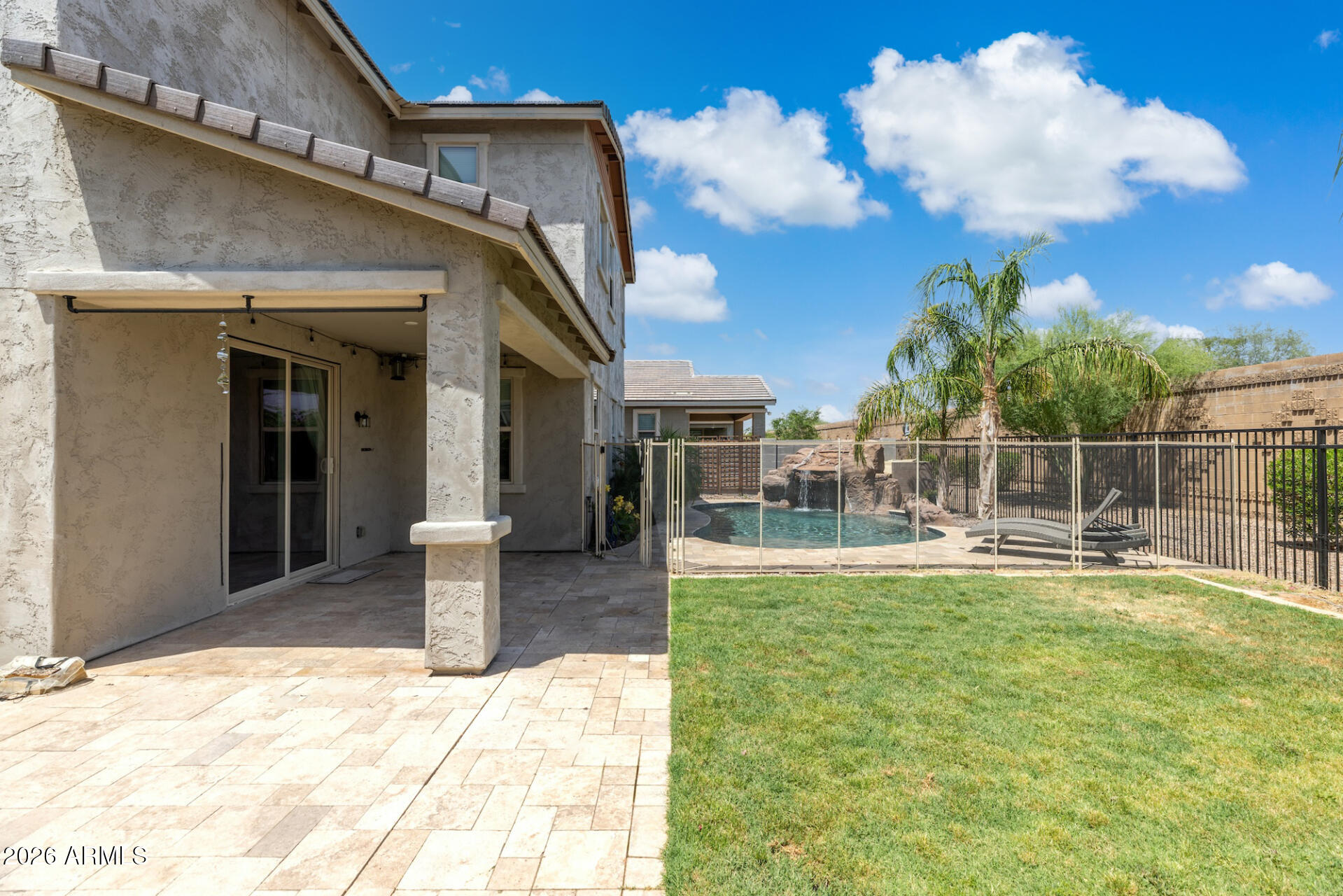 TAVERA - Residential
