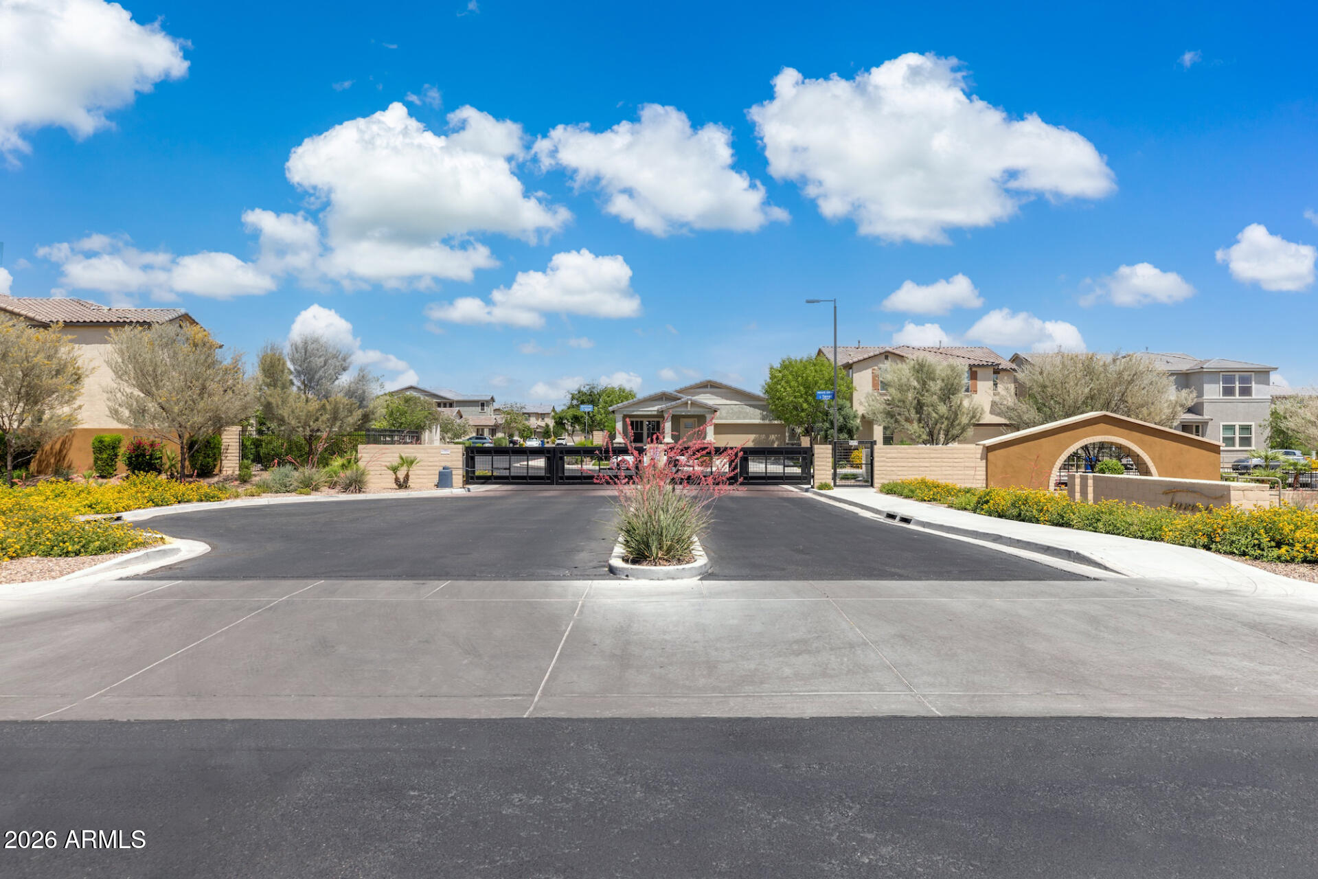 TAVERA - Residential