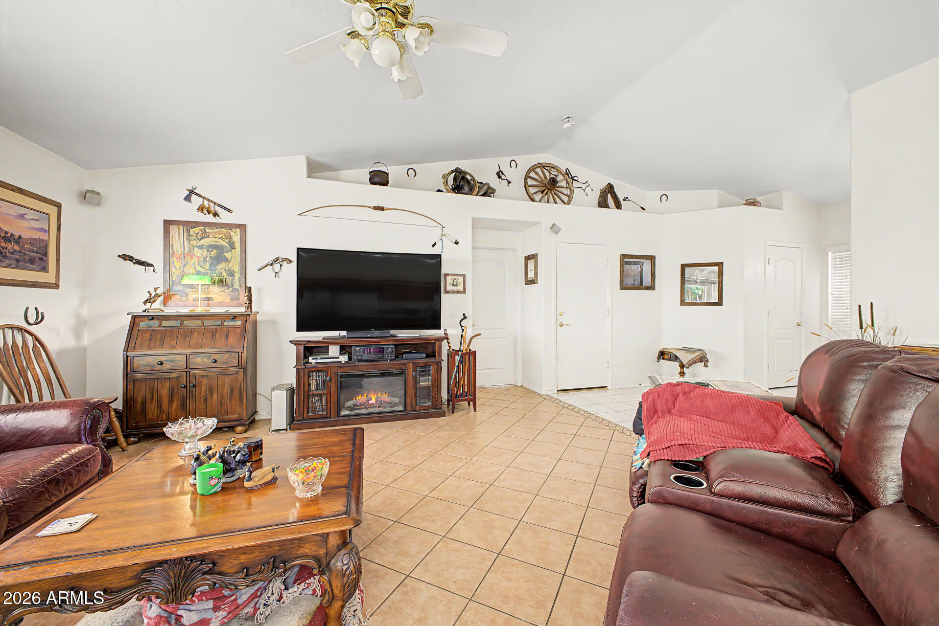 GILA RIDGE UNIT 1 LOT 1-111 TR A - Residential