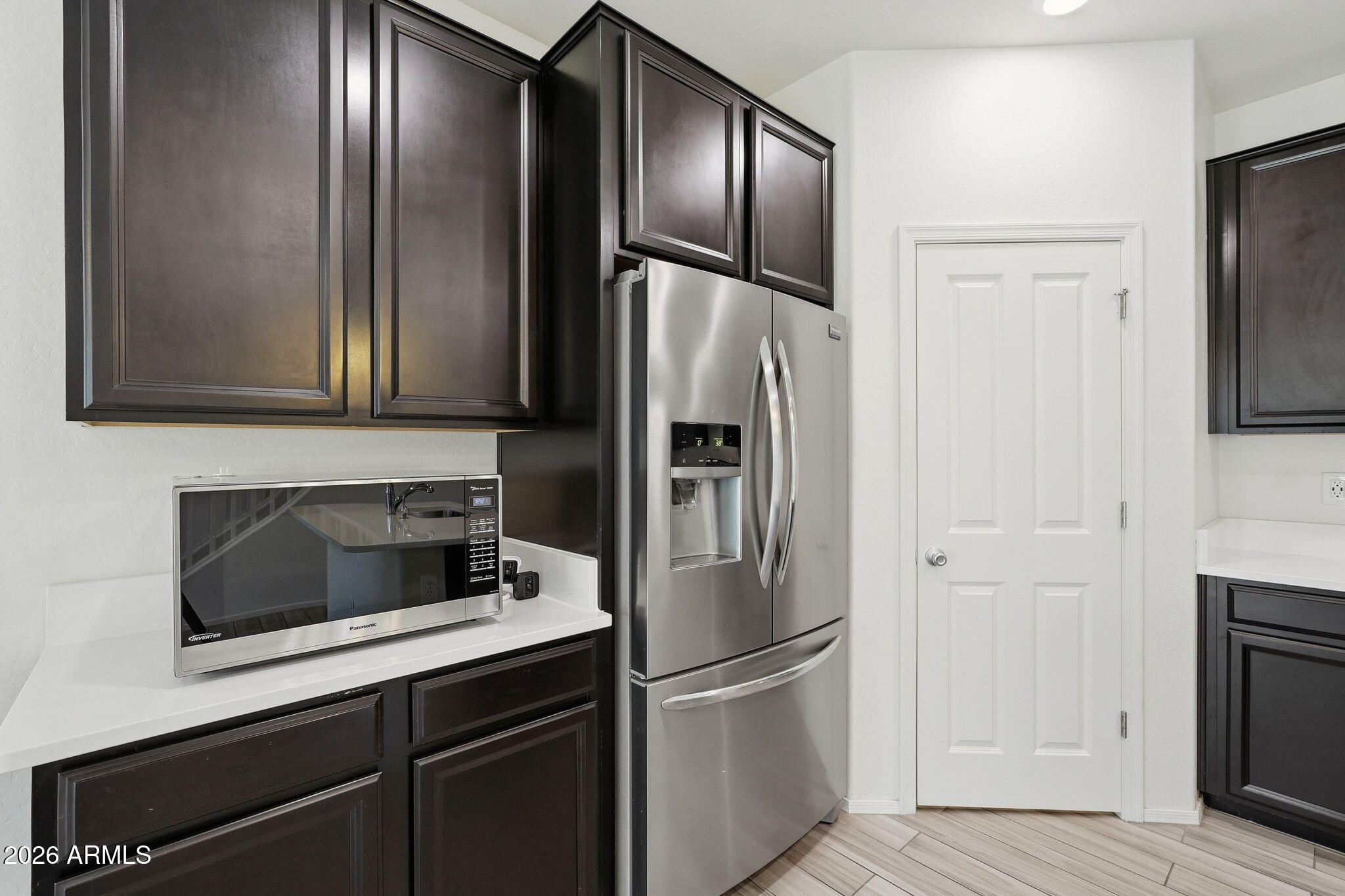 DAHLIA POINTE - Residential