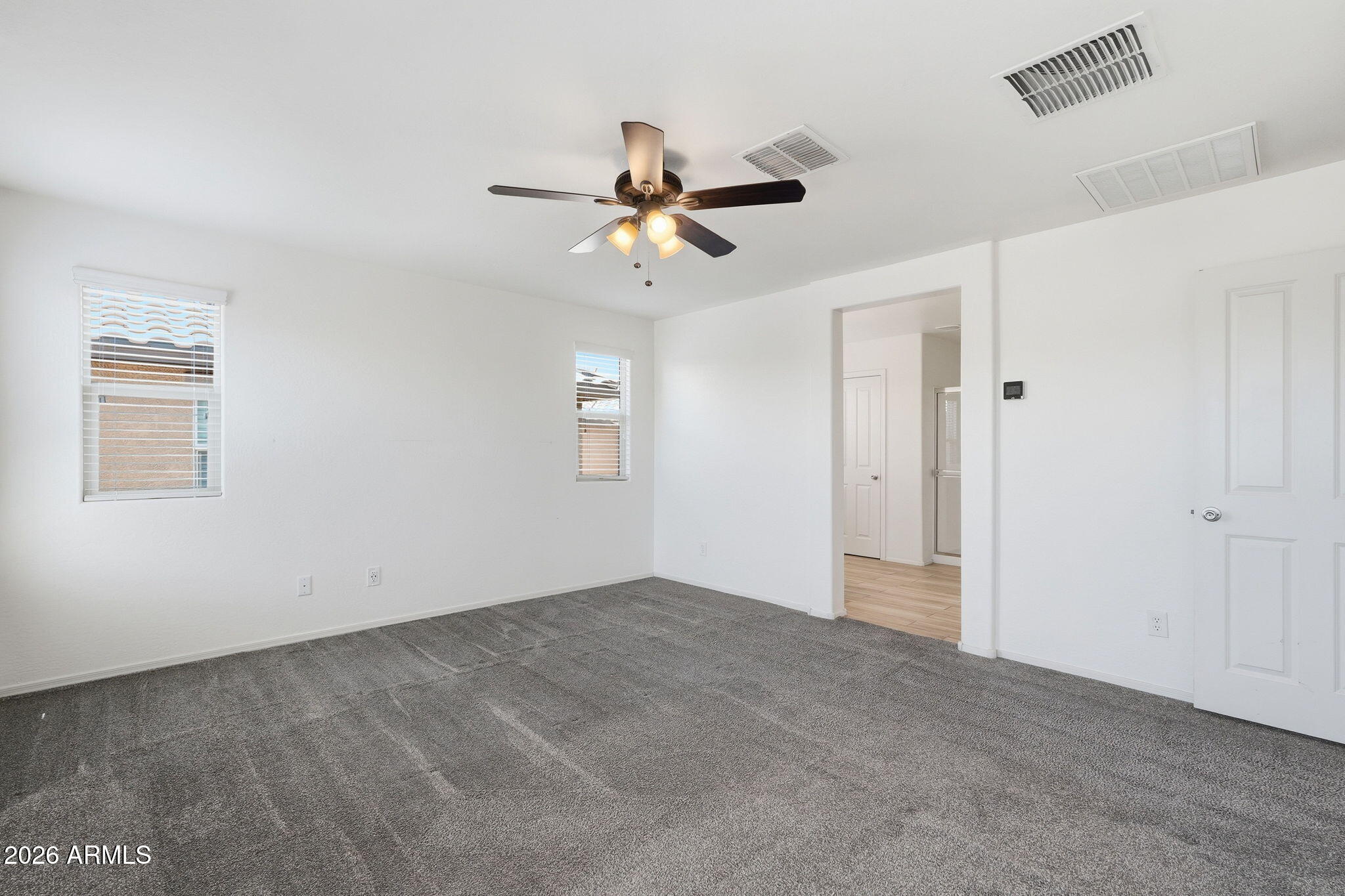 DAHLIA POINTE - Residential