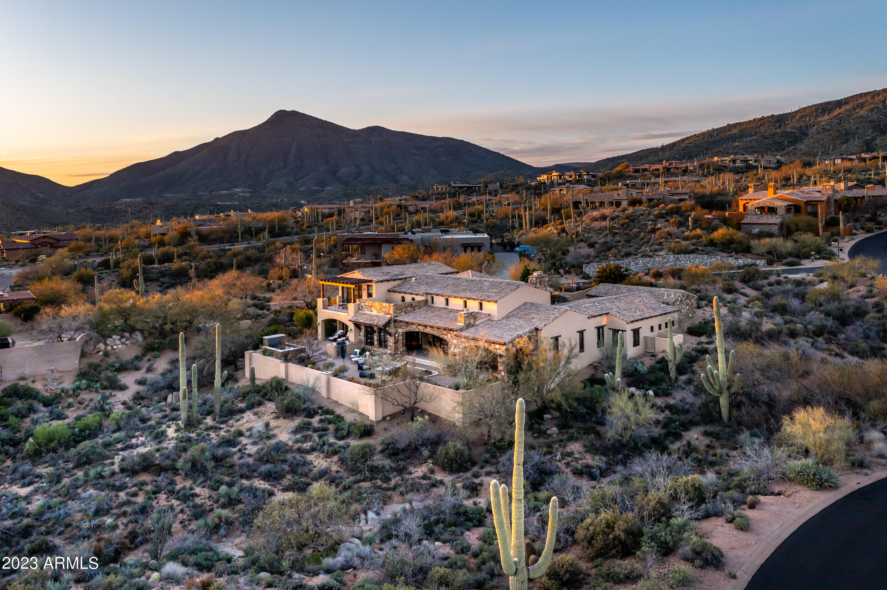DESERT MOUNTAIN PHASE 3 UNIT 33 - Residential