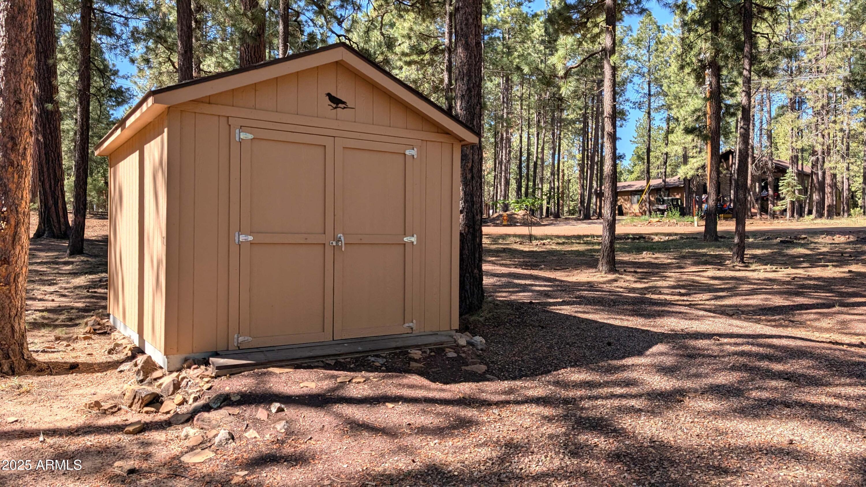 FOREST LAKES - Residential
