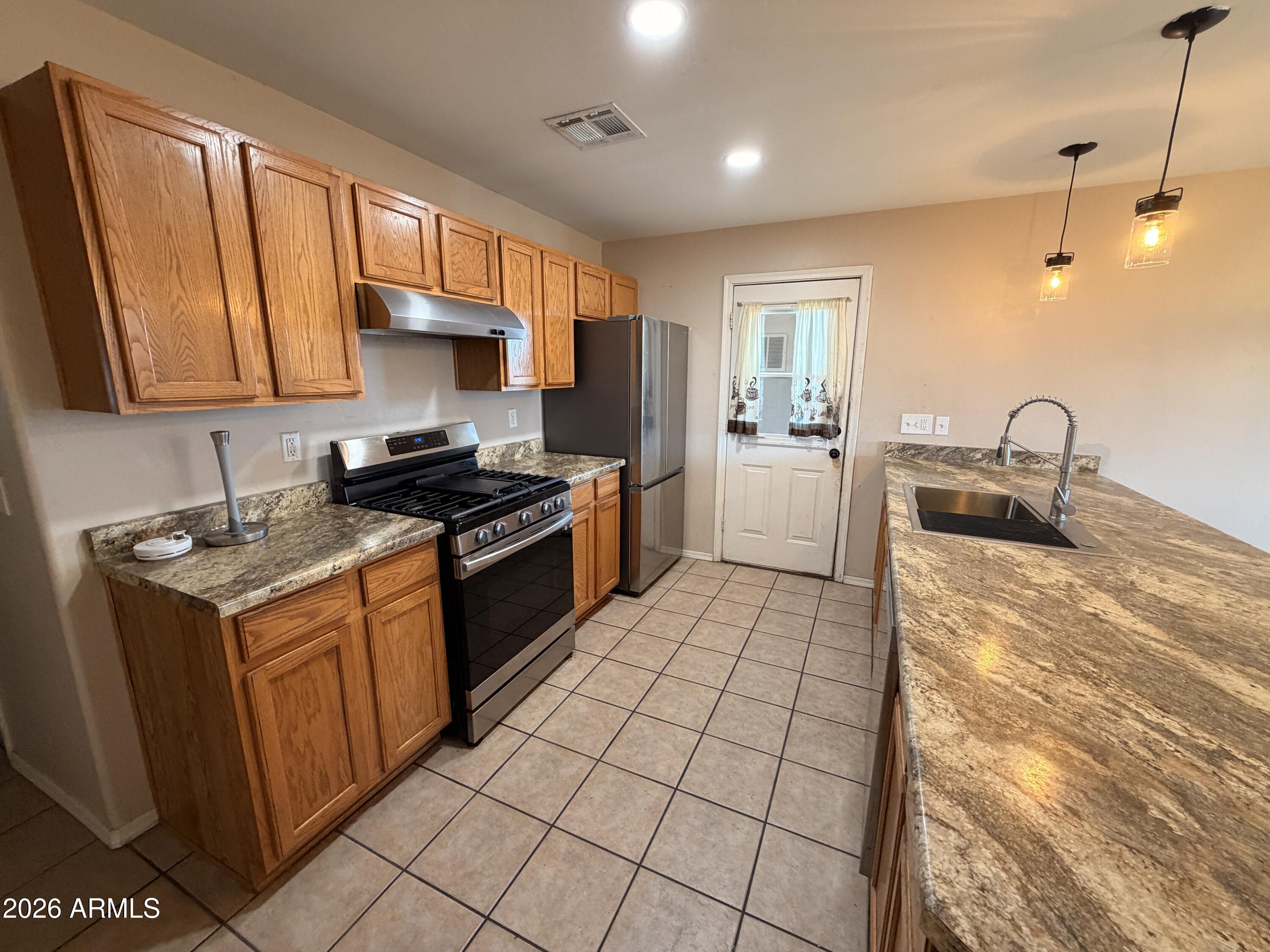 MATILADA PARK - Residential Lease
